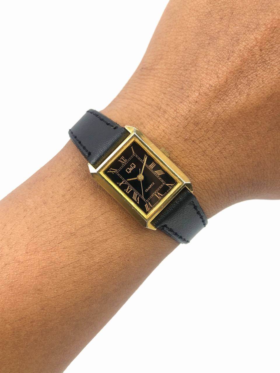 Q&Q TANK LADIES QUARTZ ORIGINAL