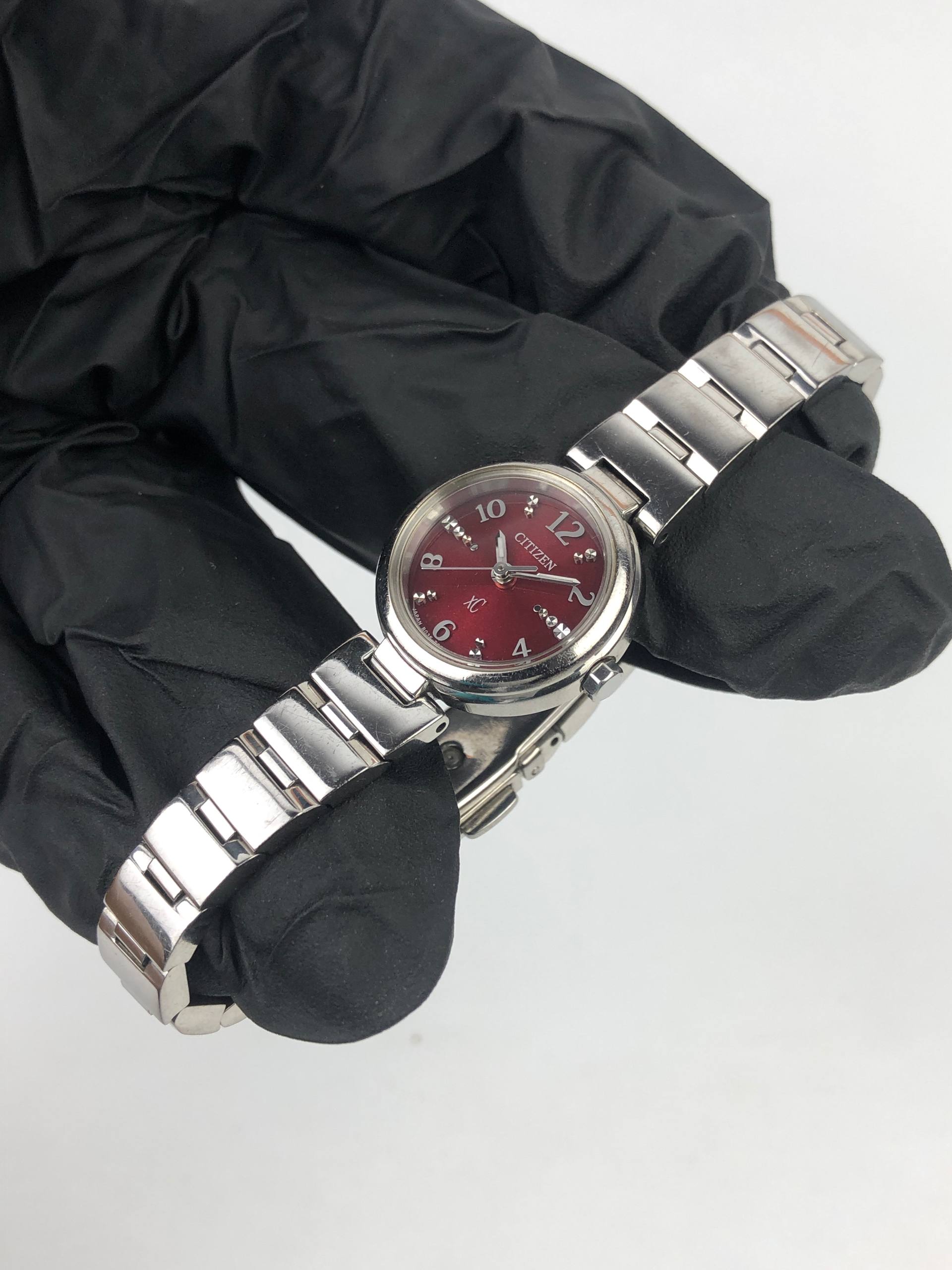 CITIZEN XC DURATECT ECO-DRIVE BURGUNDY DIAL LADIES WATCH - Gambar 3