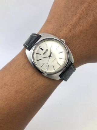 SEIKO AUTOMATIC 2501-0060 SILVER SUNRAY DIAL TURTLE CASE VINTAGE JAPAN