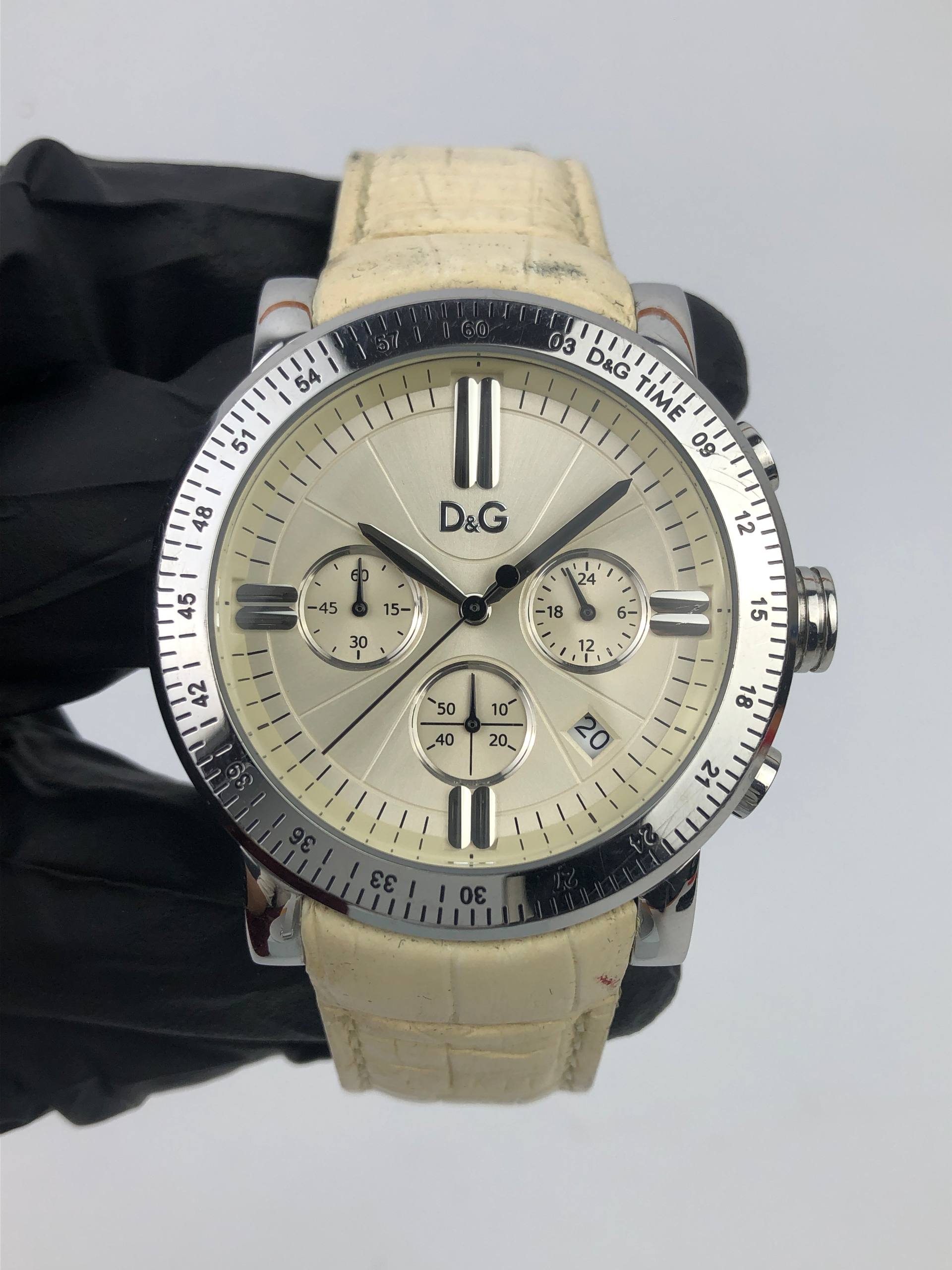D&G CHRONOGRAPH QUARTZ CHAMPAGNE DIAL STAINLESS STEEL ORIGINAL - Gambar 2