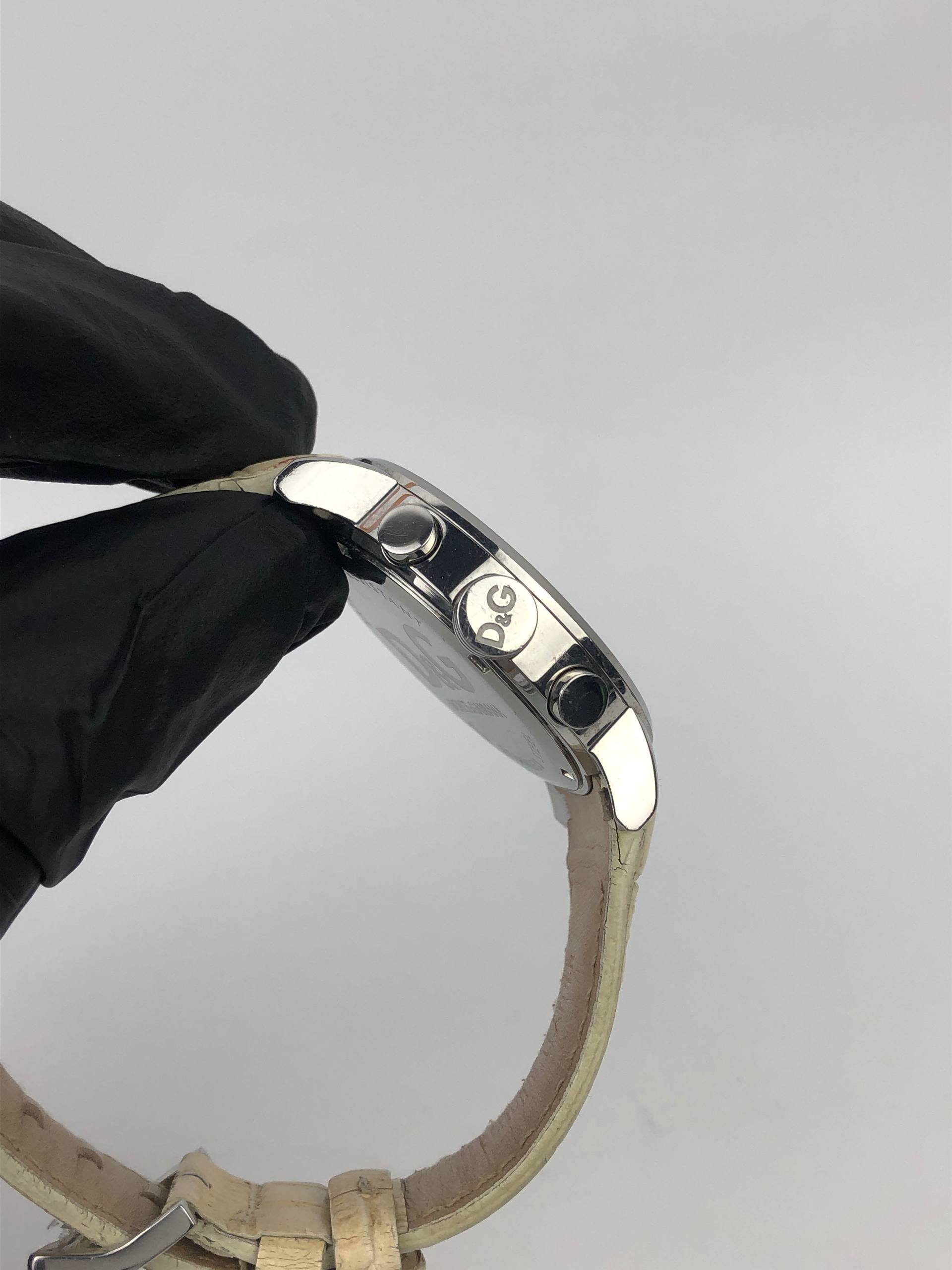 D&G CHRONOGRAPH QUARTZ CHAMPAGNE DIAL STAINLESS STEEL ORIGINAL - Gambar 5