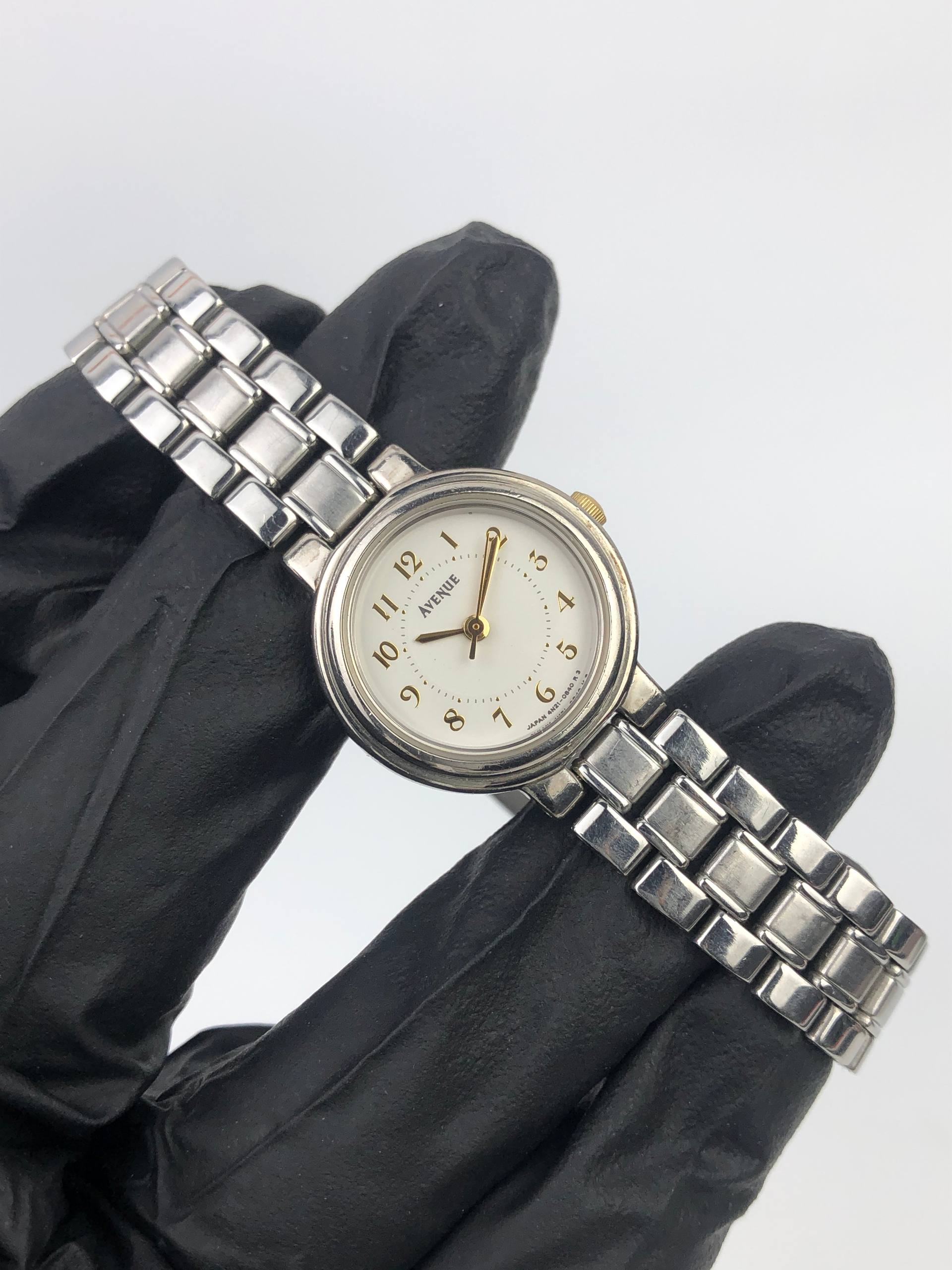 SEIKO AVENUE 4N25-0040 LADIES WHITE DIAL QUARTZ JAPAN ORIGINAL - Gambar 4