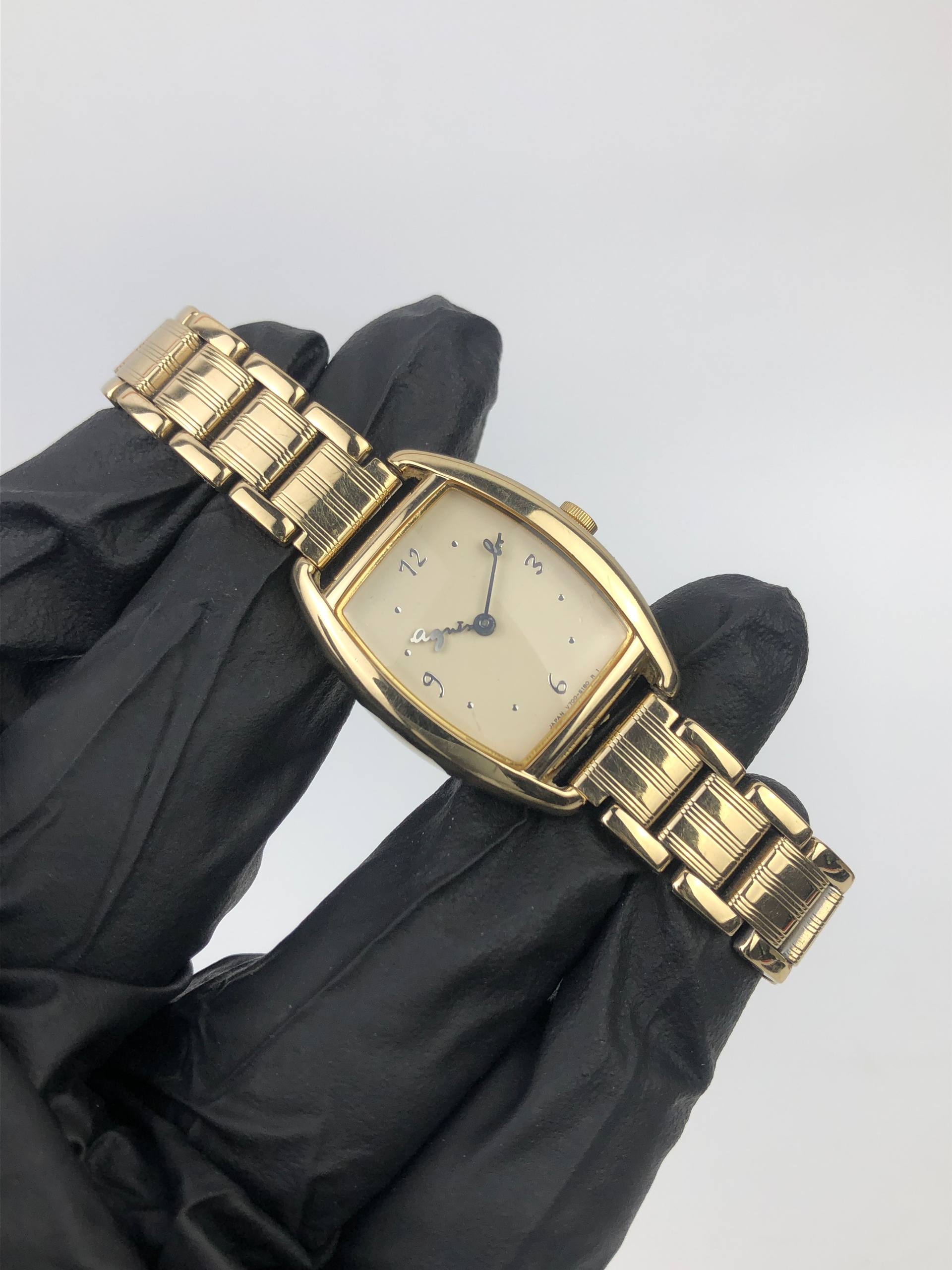AGNÈS B. V700-9110 TONNEAU CHAMPAGNE DIAL TWO TONE QUARTZ JAPAN ORIGINAL - Gambar 4