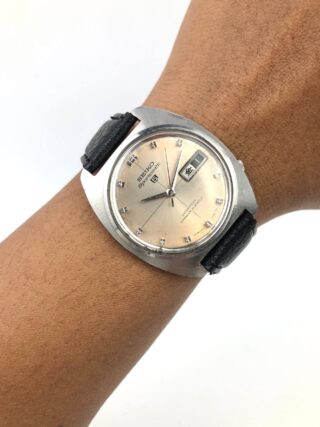 SEIKO 5 SPORTSMATIC 6619-7000 AUTOMATIC 21 JEWELS CHAMPAGNE DIAL DOLPHIN MEDALLION JAPAN ORIGINAL