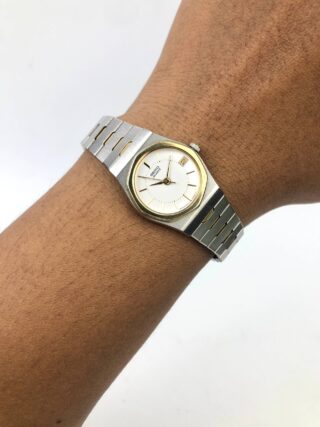SEIKO QUARTZ 2A22-0100 LADIES WHITE DIAL TWO TONE INTEGRATED BRACELET JAPAN ORIGINAL