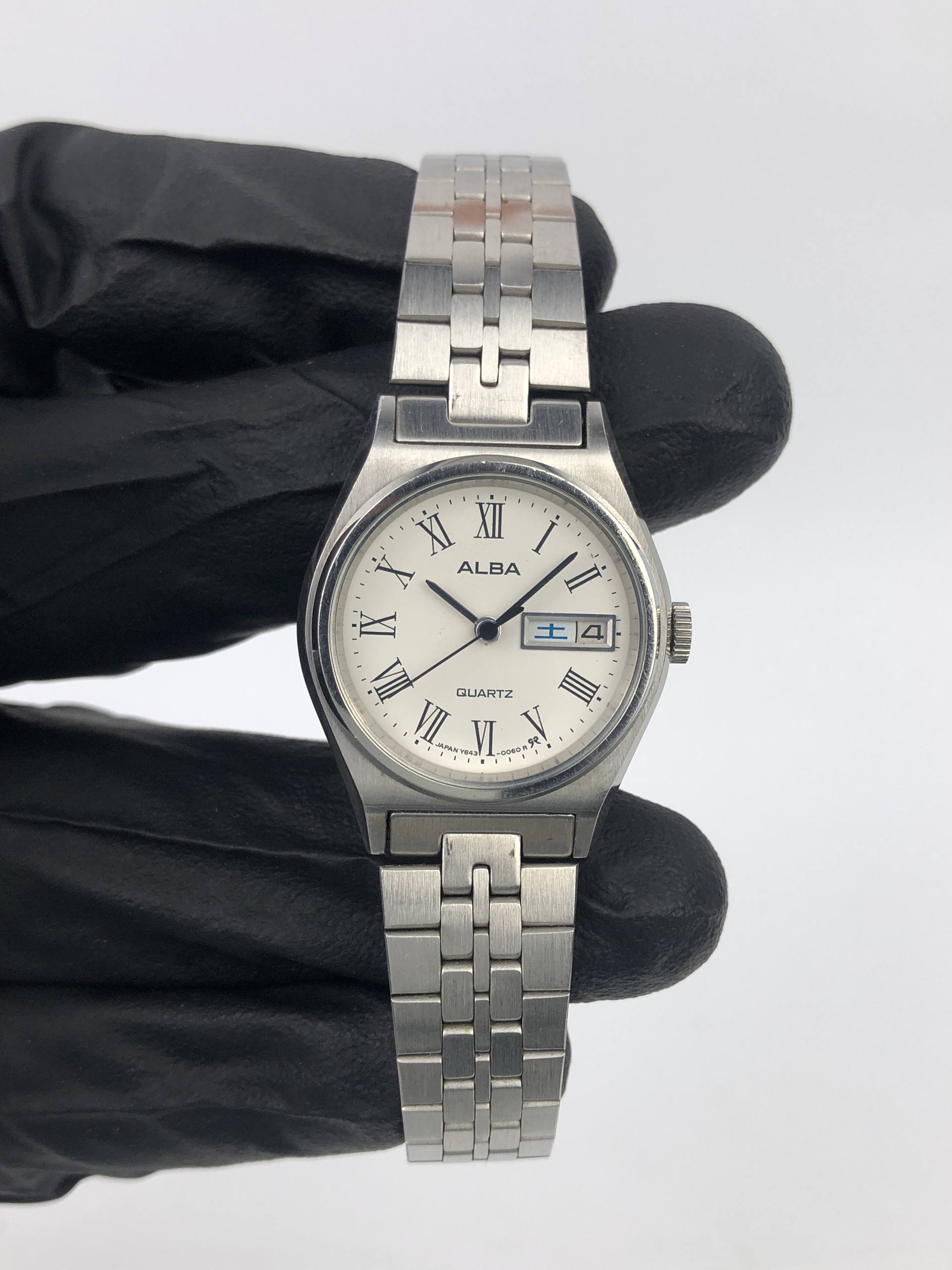 ALBA V643-0040 LADIES QUARTZ DAY DATE WHITE ROMAN DIAL ORIGINAL JAPAN - Gambar 2