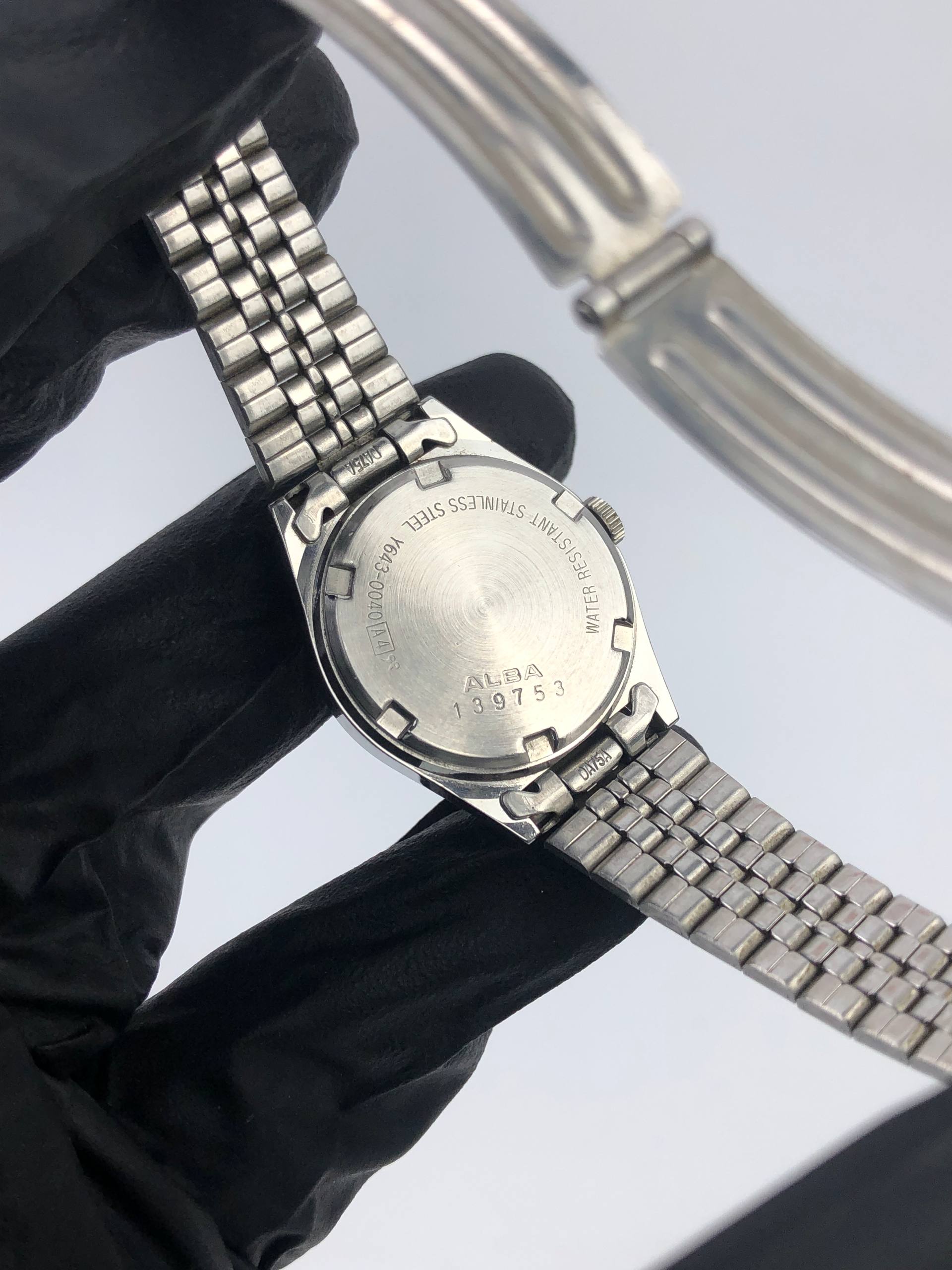 ALBA V643-0040 LADIES QUARTZ DAY DATE WHITE ROMAN DIAL ORIGINAL JAPAN - Gambar 8
