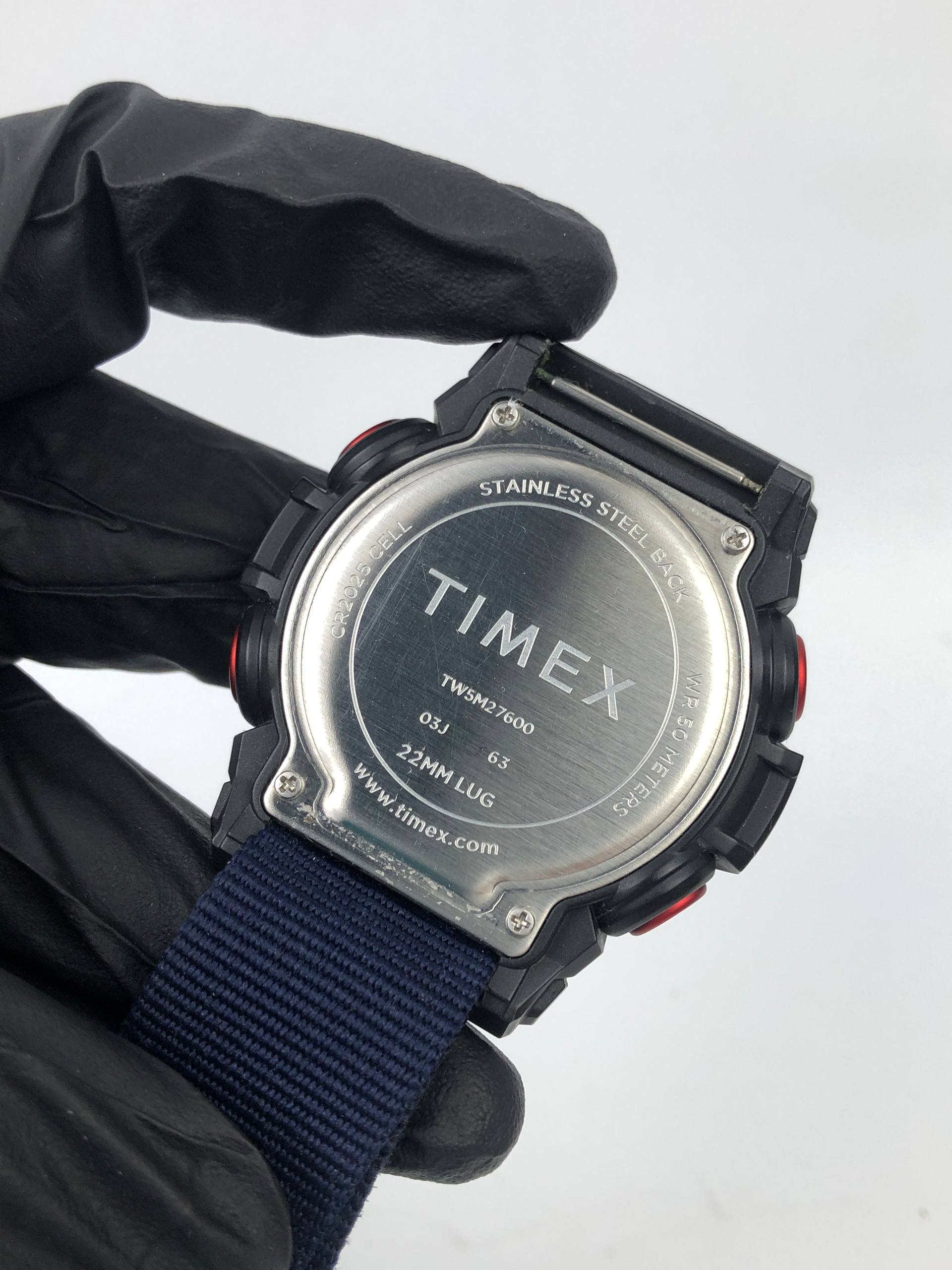 TIMEX TWSM27600 DIGITAL SPORT WATCH 50M WR INDIGLO BLACK RED - Gambar 8