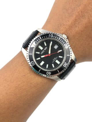 FREE WAY DIVER STYLE QUARTZ 10 BAR REF. 2510-0504 BLACK DIAL