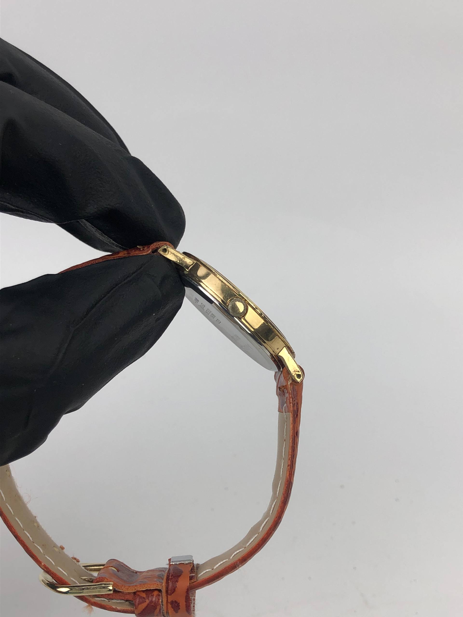SEIKO QUARTZ 2C21-0120 70TH ANNIVERSARY COMMEMORATIVE GOLD DIAL VINTAGE JAPAN - Gambar 5