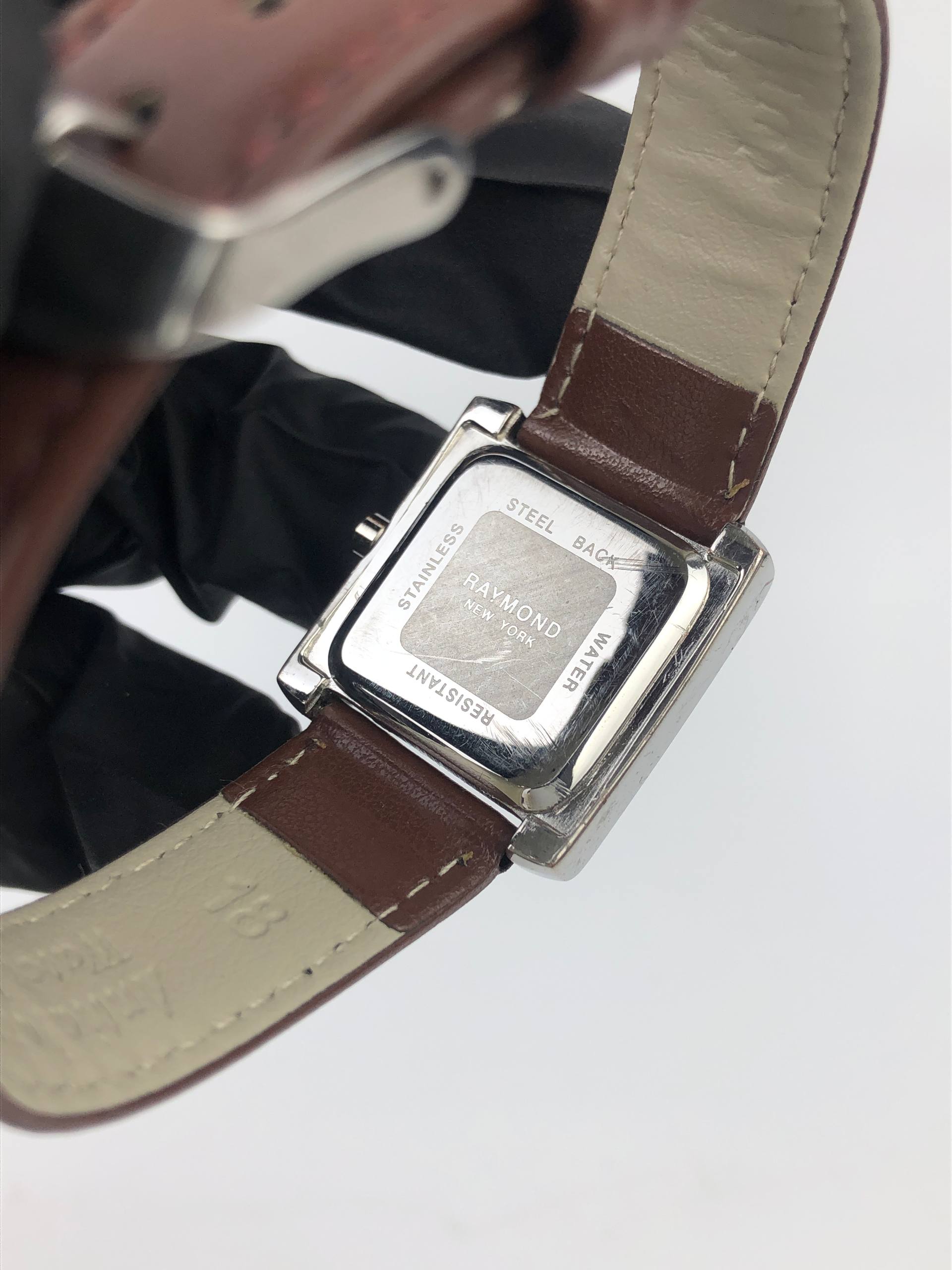 RAYMOND NEW YORK QUARTZ ROMAN DIAL RECTANGULAR LADIES DRESS WATCH - Gambar 7