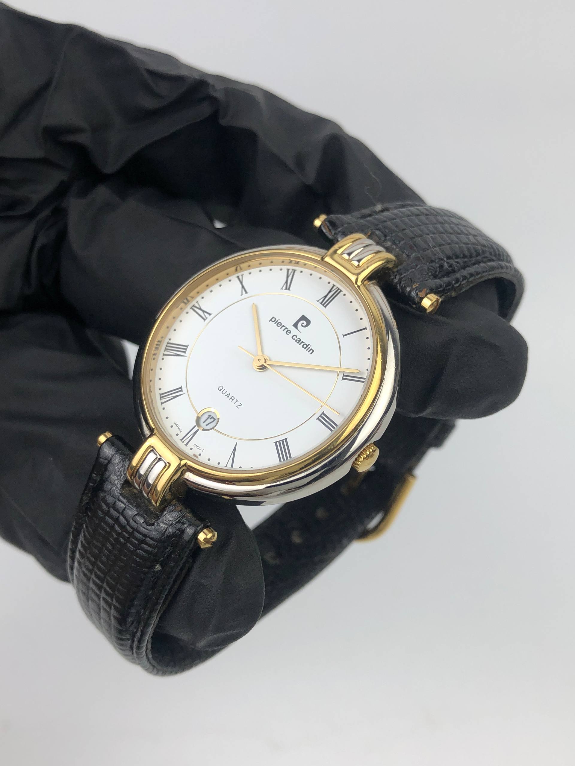 PIERRE CARDIN QUARTZ ROMAN DIAL DATE TWO TONE DRESS WATCH JAPAN MOVEMENT - Gambar 3