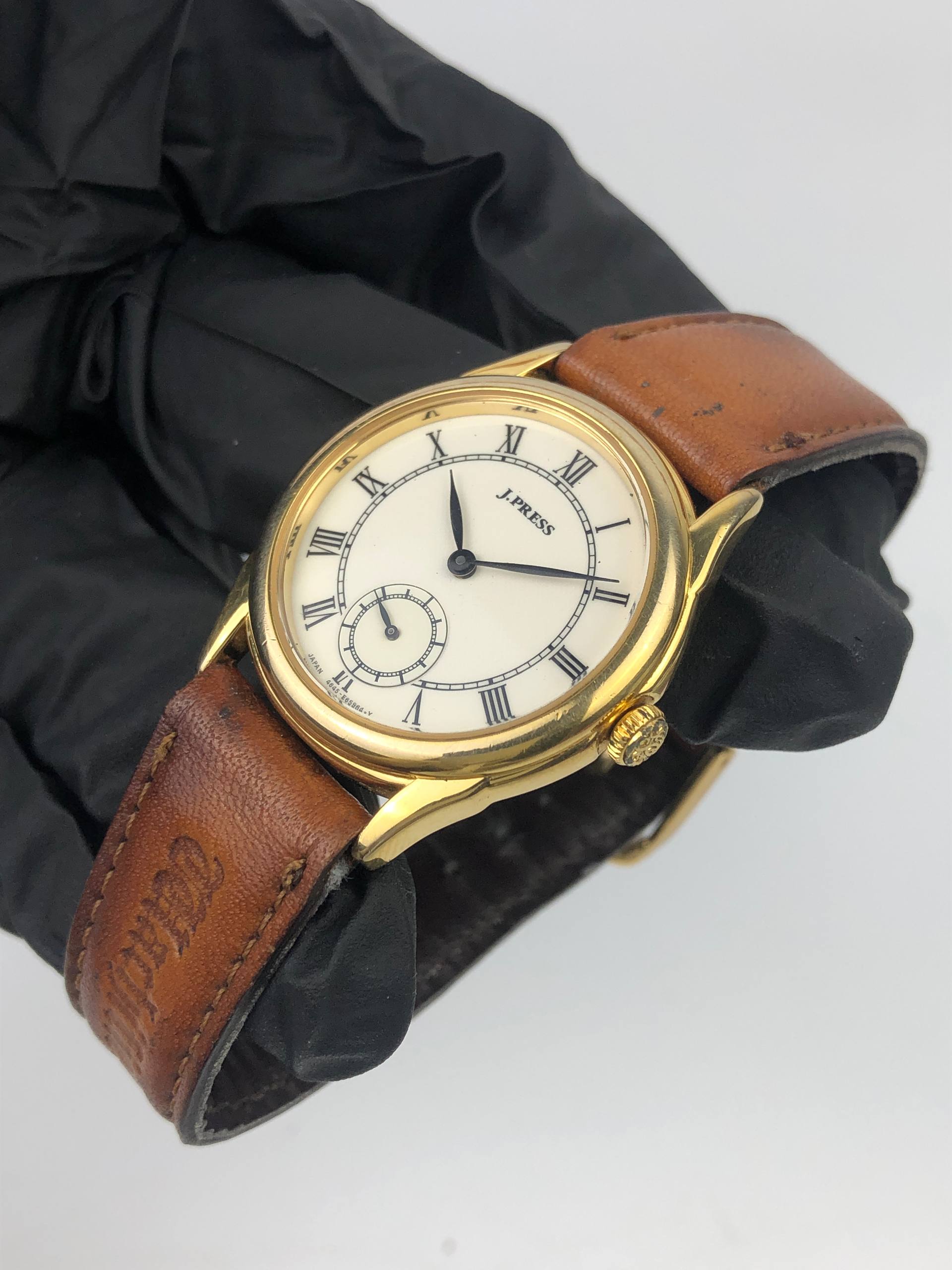 CITIZEN J.PRESS SMALL SECOND ROMAN DIAL DRESS WATCH GOLD TONE QUARTZ ORIGINAL JAPAN - Gambar 4