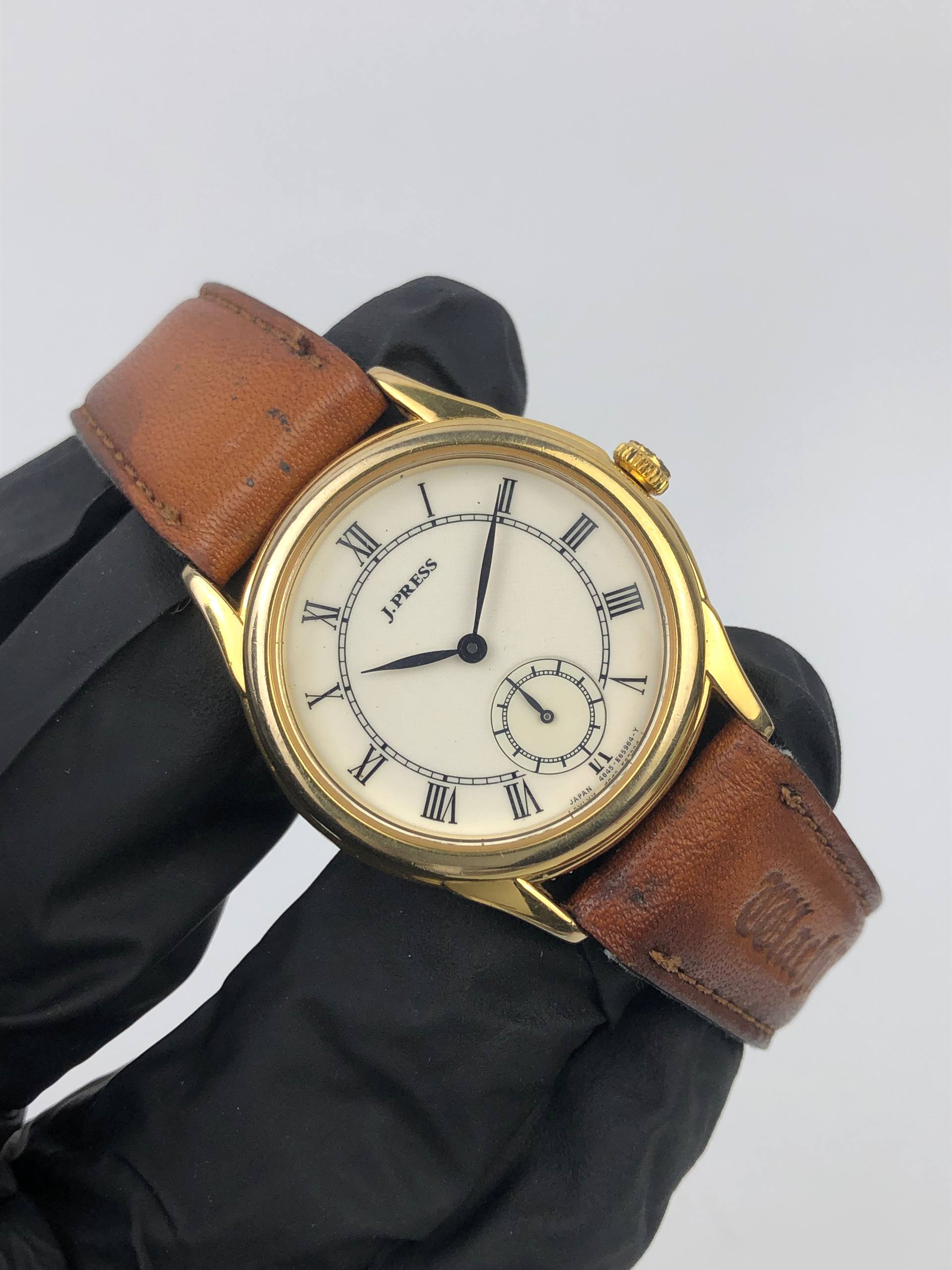 CITIZEN J.PRESS SMALL SECOND ROMAN DIAL DRESS WATCH GOLD TONE QUARTZ ORIGINAL JAPAN - Gambar 3