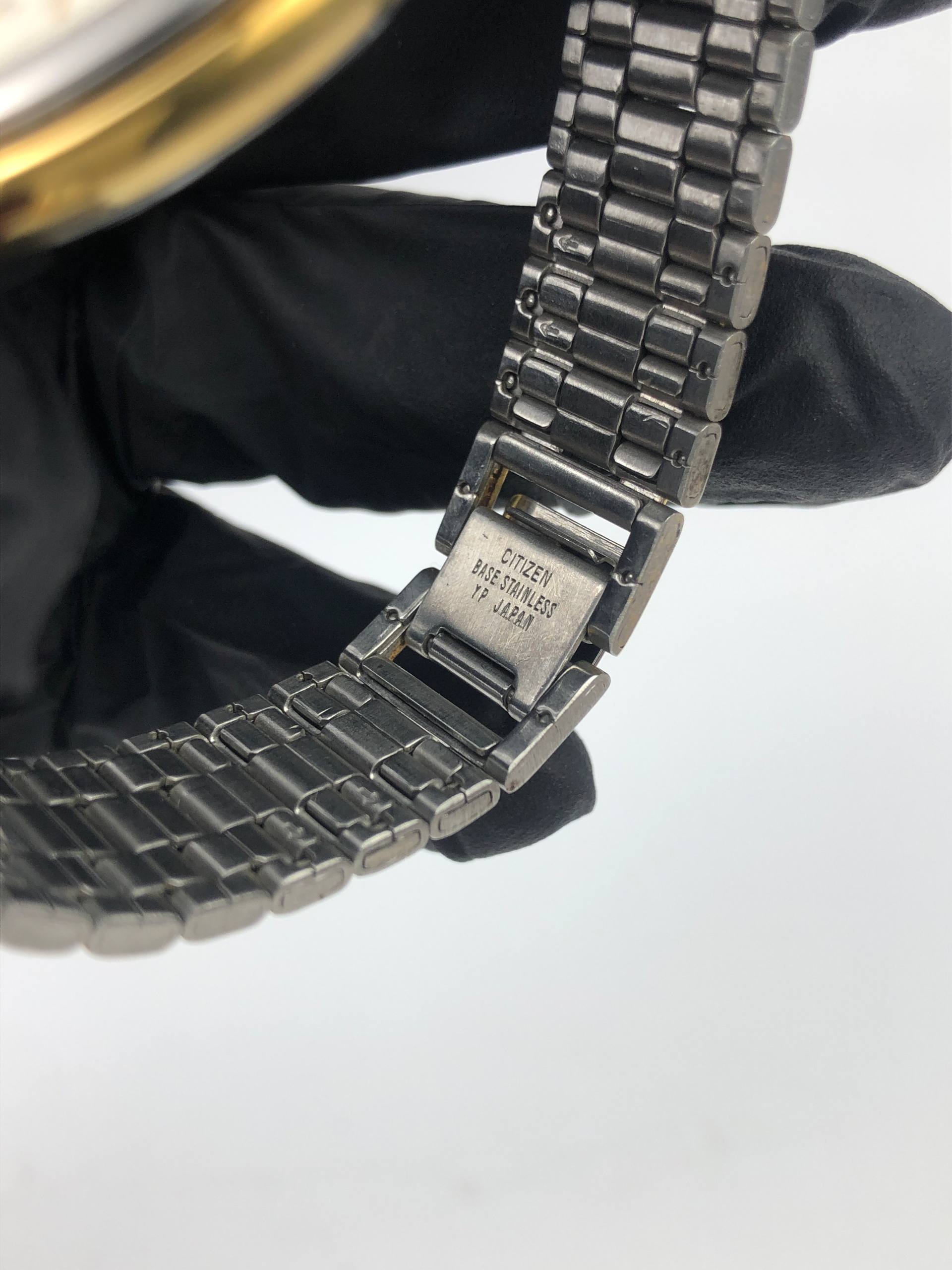 CITIZEN LIGHTHOUSE QUARTZ 6031 ORIGINAL JAPAN TWO TONE DRESS WATCH VINTAGE - Gambar 7