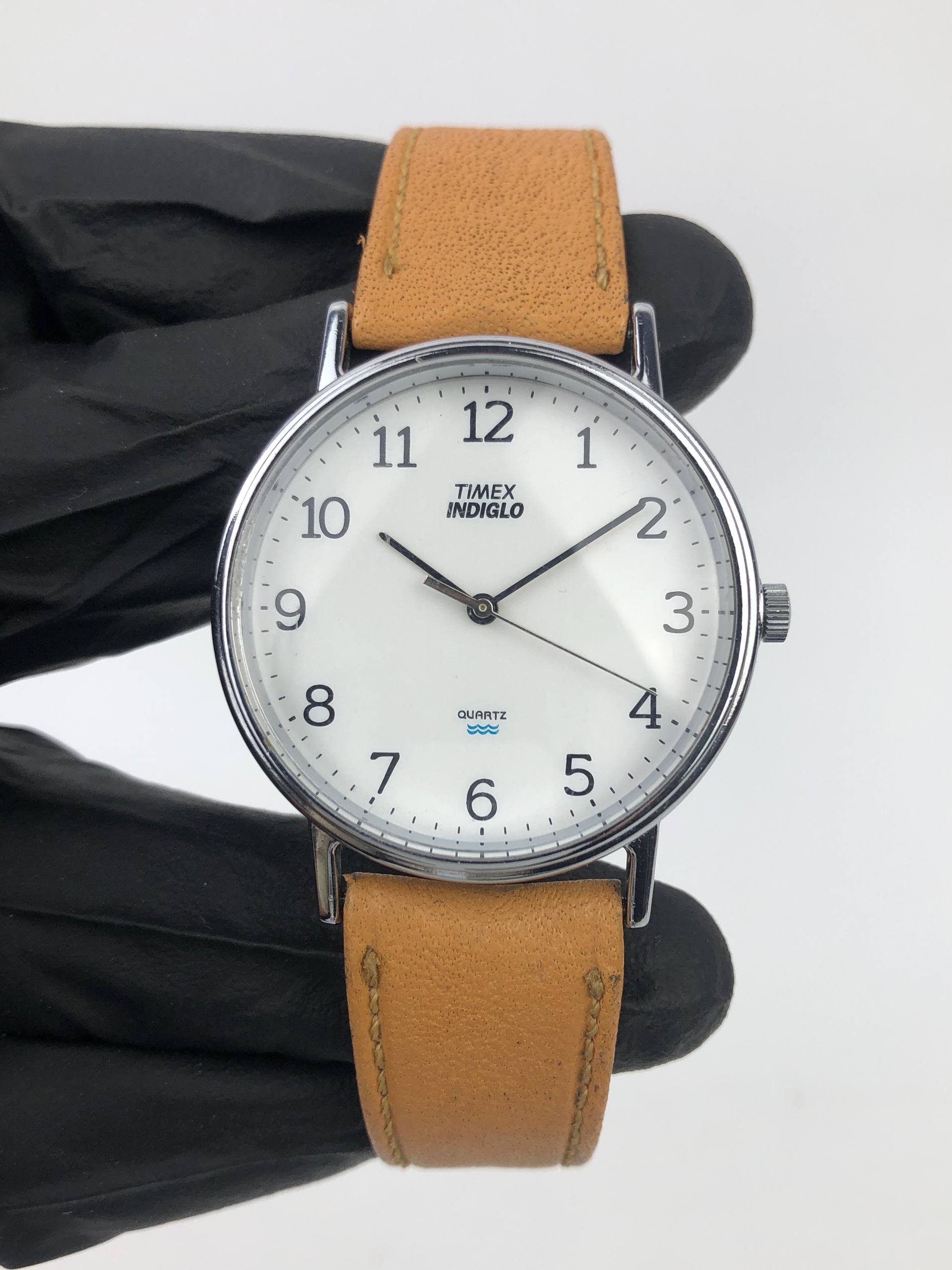 TIMEX INDIGLO EASY READER WHITE DIAL QUARTZ ORIGINAL MINIMALIST WATCH - Gambar 2