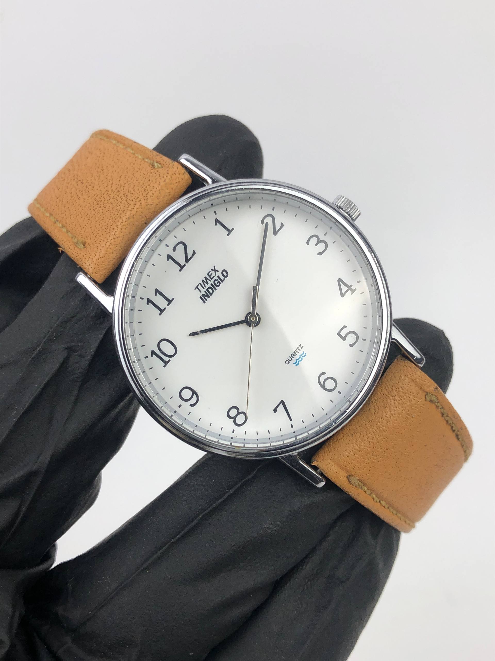 TIMEX INDIGLO EASY READER WHITE DIAL QUARTZ ORIGINAL MINIMALIST WATCH - Gambar 4