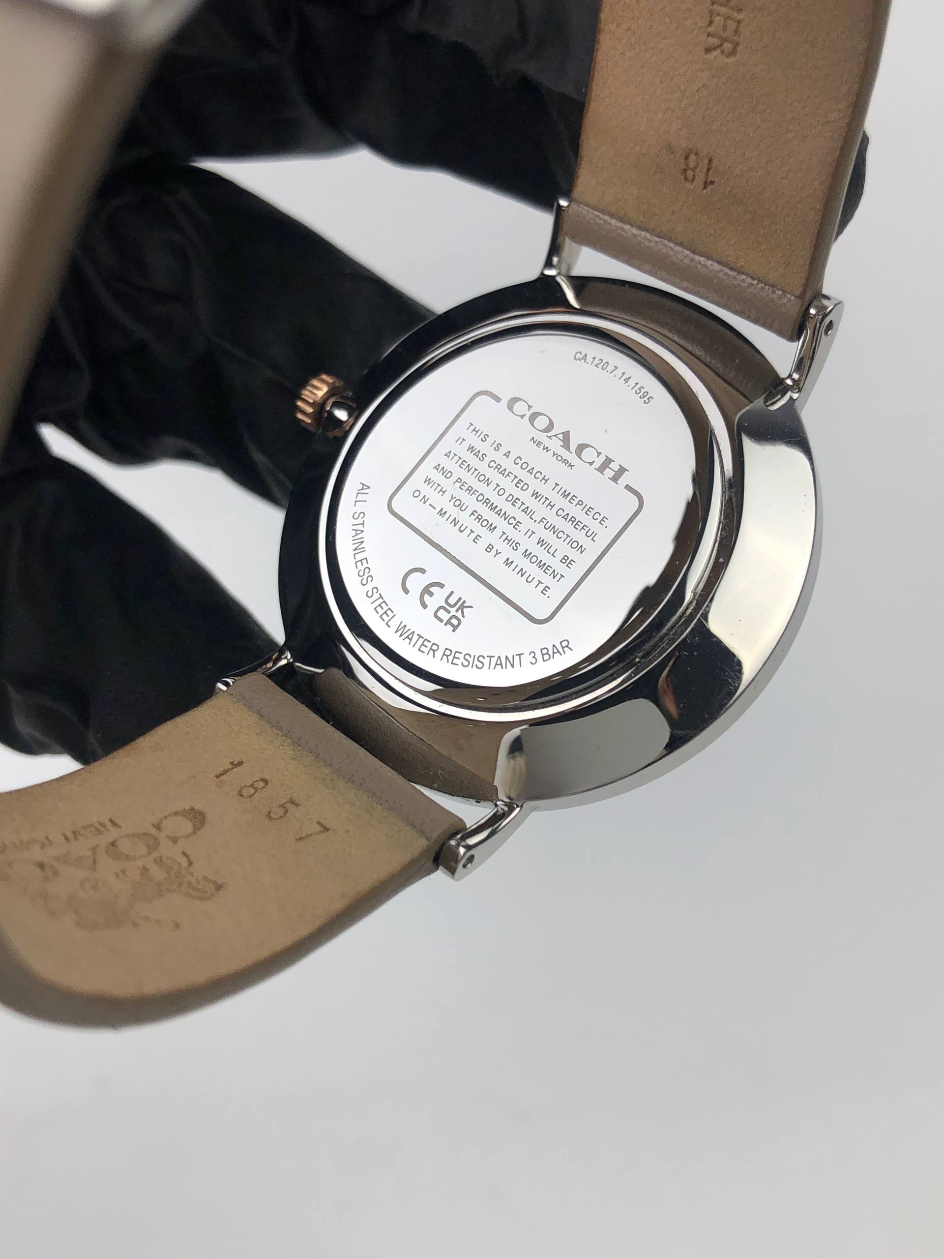 COACH NEW YORK MINIMALIST WHITE DIAL ORIGINAL WOMEN’S WATCH CA.120.7.14.1595 - Gambar 7