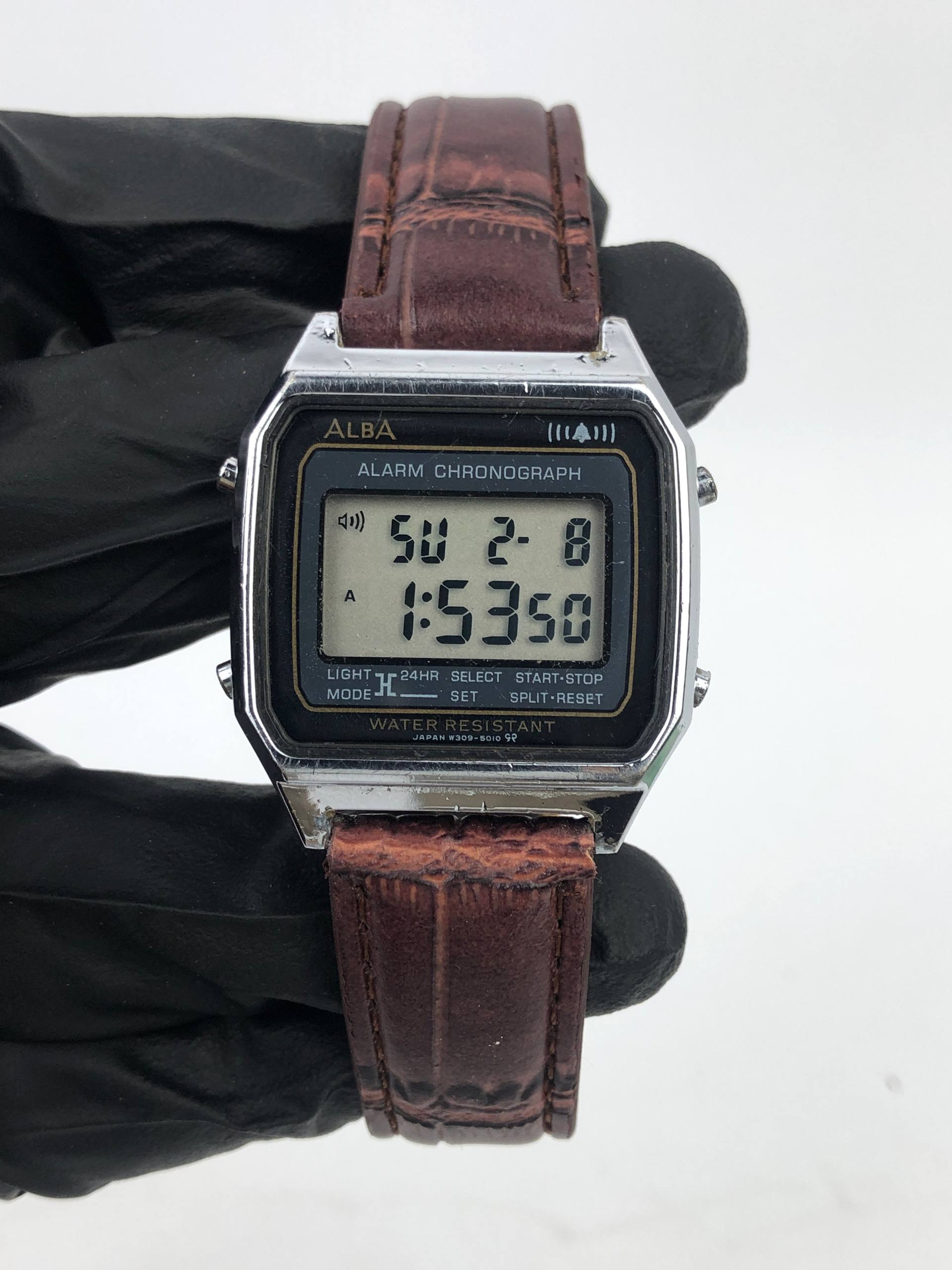 ALBA W309-5010 DIGITAL ALARM CHRONOGRAPH JAPAN VINTAGE LCD - Gambar 2
