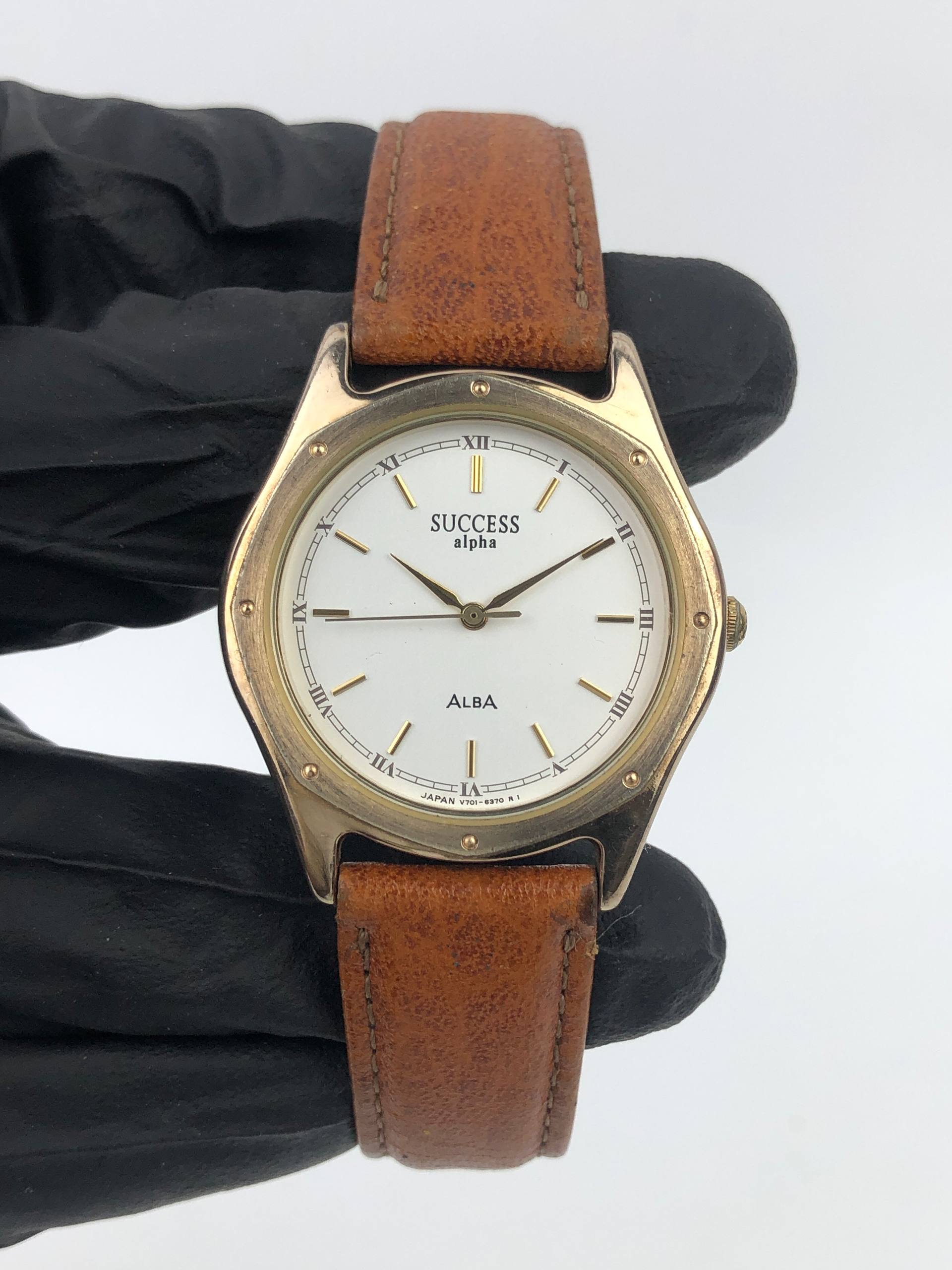 ALBA SUCCESS ALPHA Y170-6330 JAPAN QUARTZ WHITE DIAL DRESS WATCH - Gambar 2