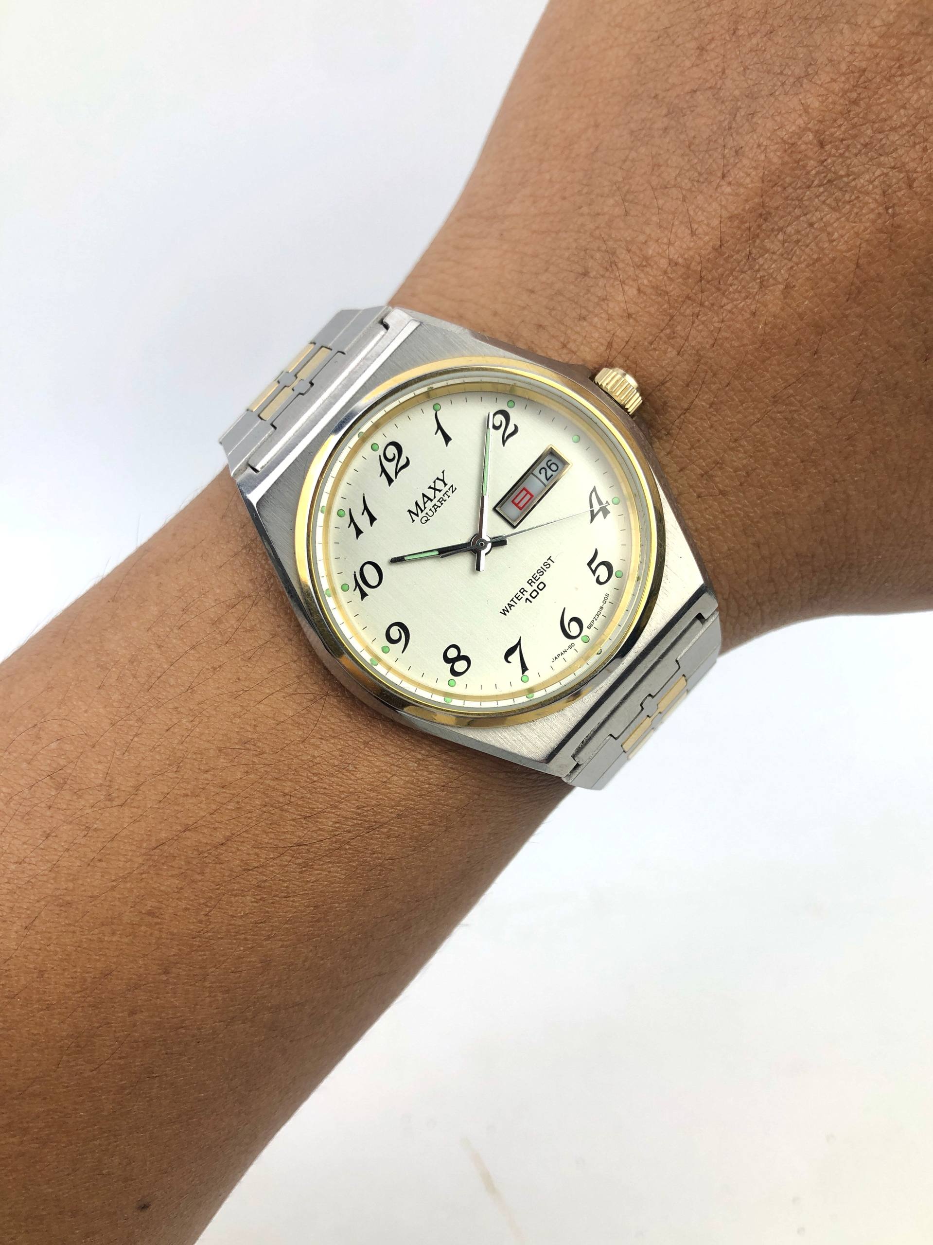 MAX QUARTZ DAY DATE TWO TONE TV CASE WHITE DIAL JAPAN QUARTZ ORIGINAL