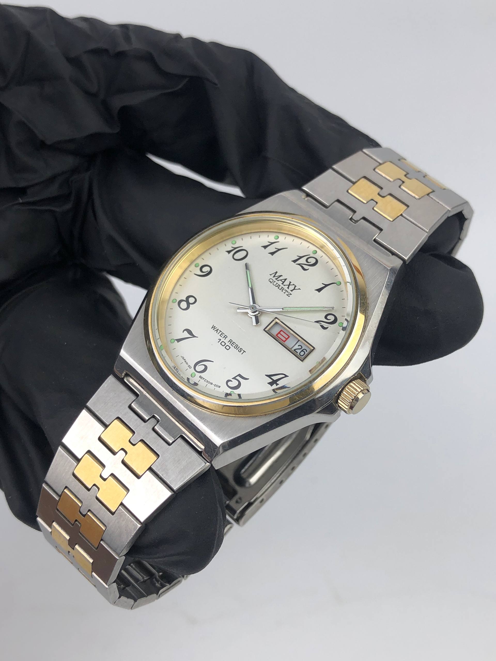 MAX QUARTZ DAY DATE TWO TONE TV CASE WHITE DIAL JAPAN QUARTZ ORIGINAL - Gambar 3