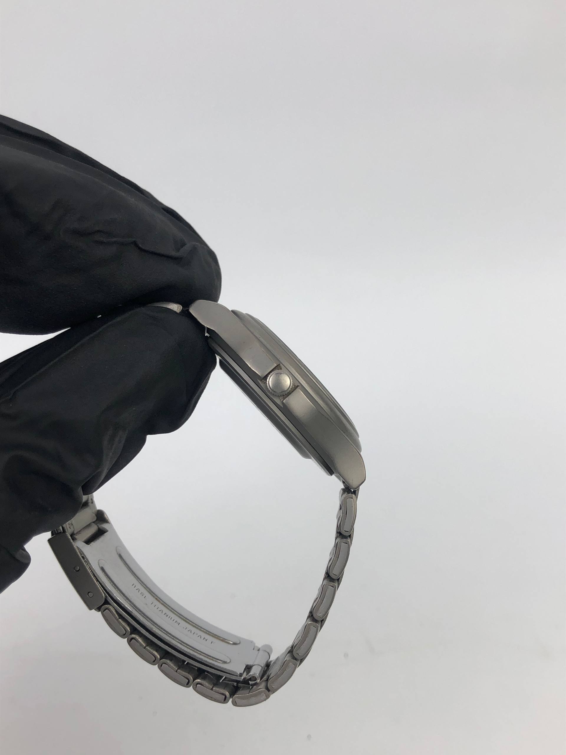 CASIO LINEAGE TITANIUM LIN-1753 DARK GREY DIAL ORIGINAL JAPAN TITANIUM BRACELET - Gambar 5