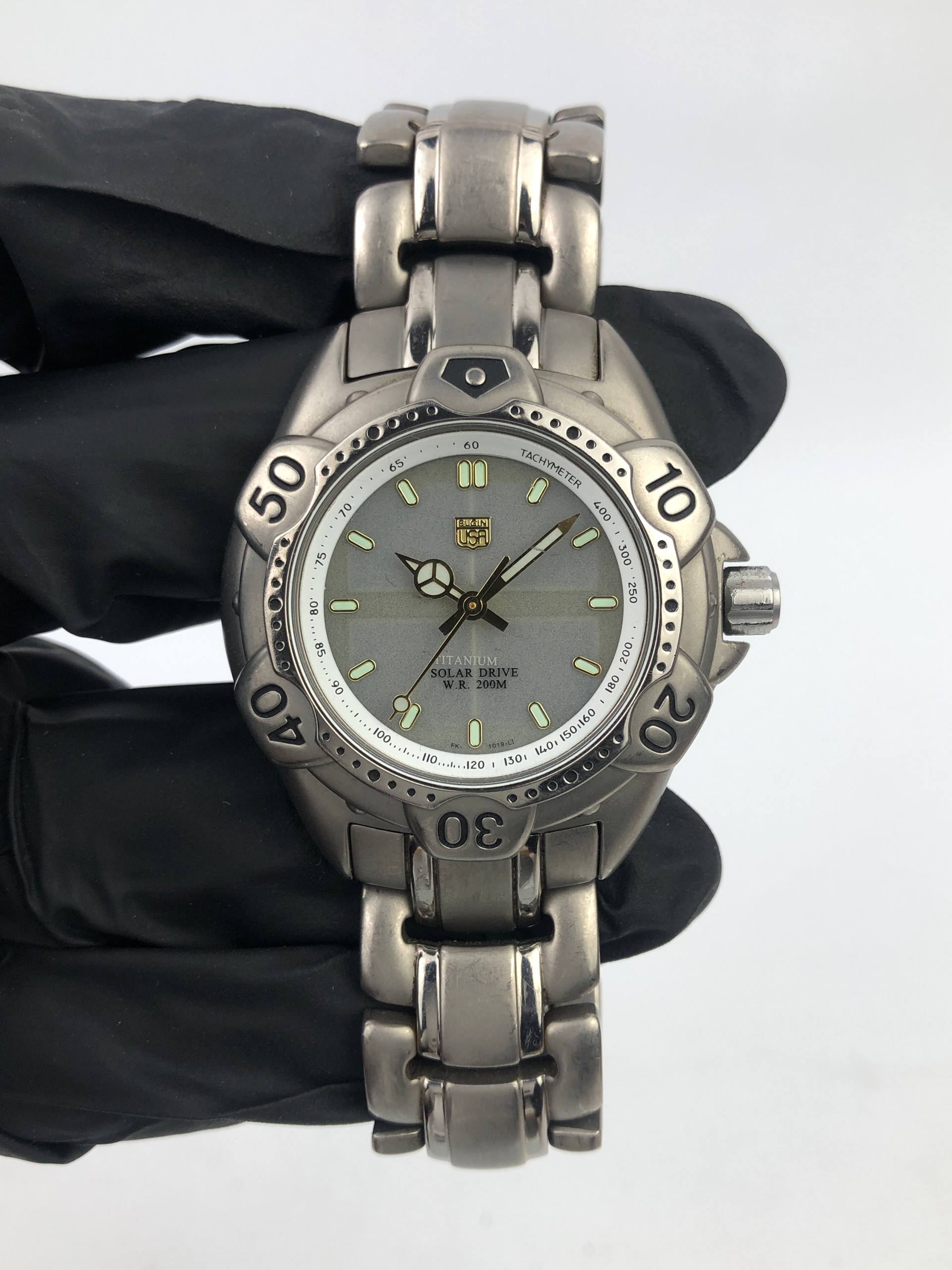 ELGIN TITANIUM SOLAR DRIVE 200M DIVER SILVER DIAL ORIGINAL TITANIUM JAPAN MOVEMENT - Gambar 2