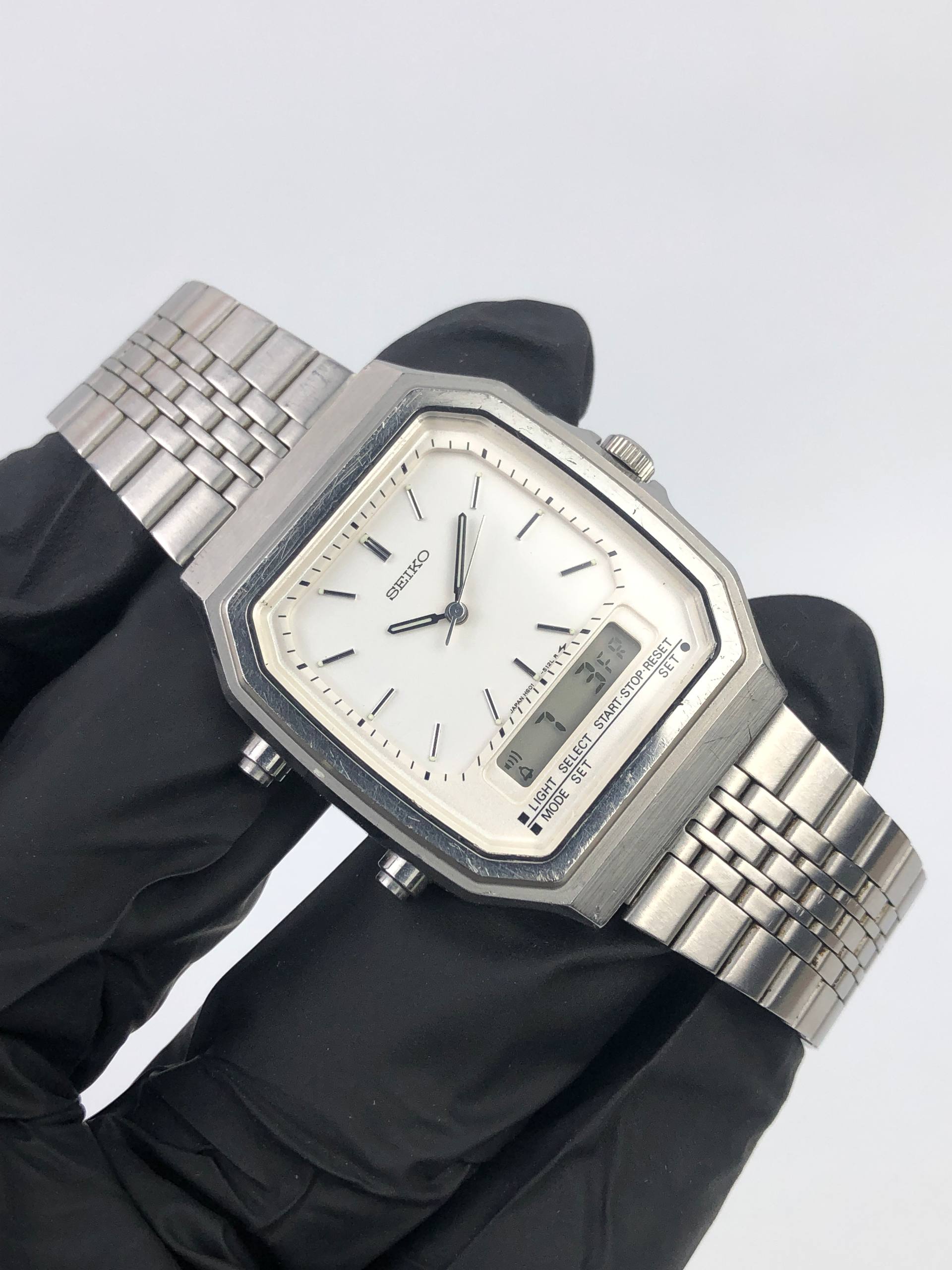 SEIKO H601-5070 ANA-DIGI DUO DISPLAY QUARTZ ALARM CHRONOGRAPH JAPAN - Gambar 5