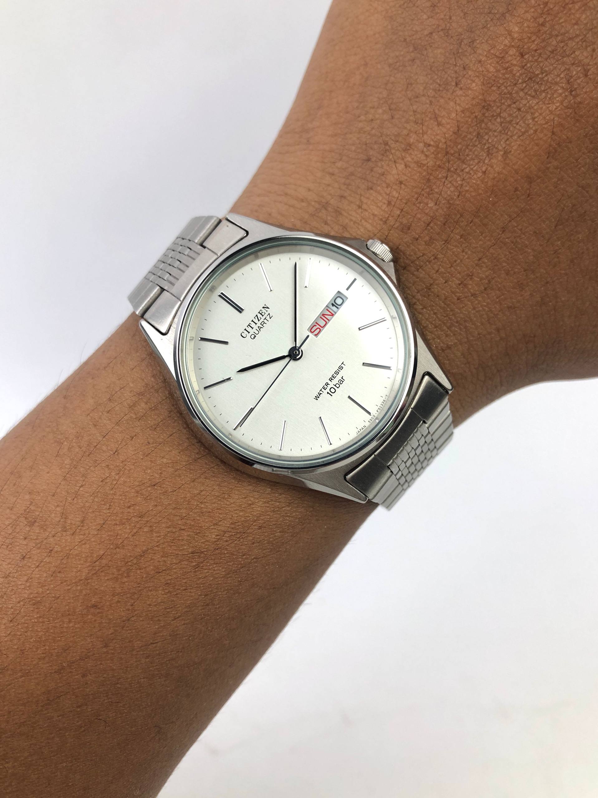 CITIZEN QUARTZ DAY DATE JAPAN 100M – JUBILEE 5-LINK STAINLESS