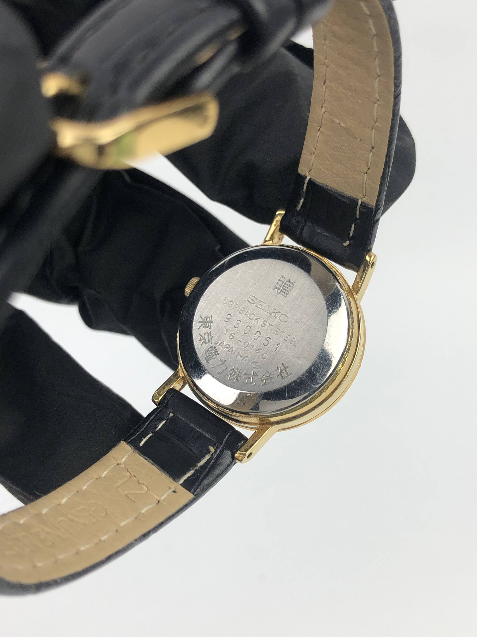 SEIKO QUARTZ GOLD-TONE CHAMPAGNE DIAL JAPAN DRESS WATCH - Gambar 7