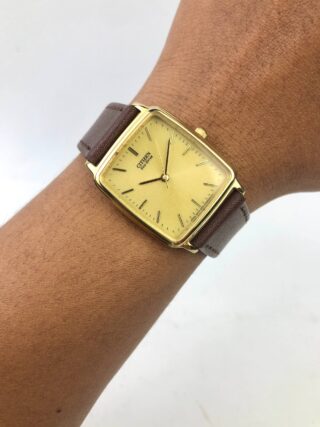 CITIZEN ECO-DRIVE E031 JAPAN QUARTZ GOLD RECTANGULAR DIAL LEATHER WATCH