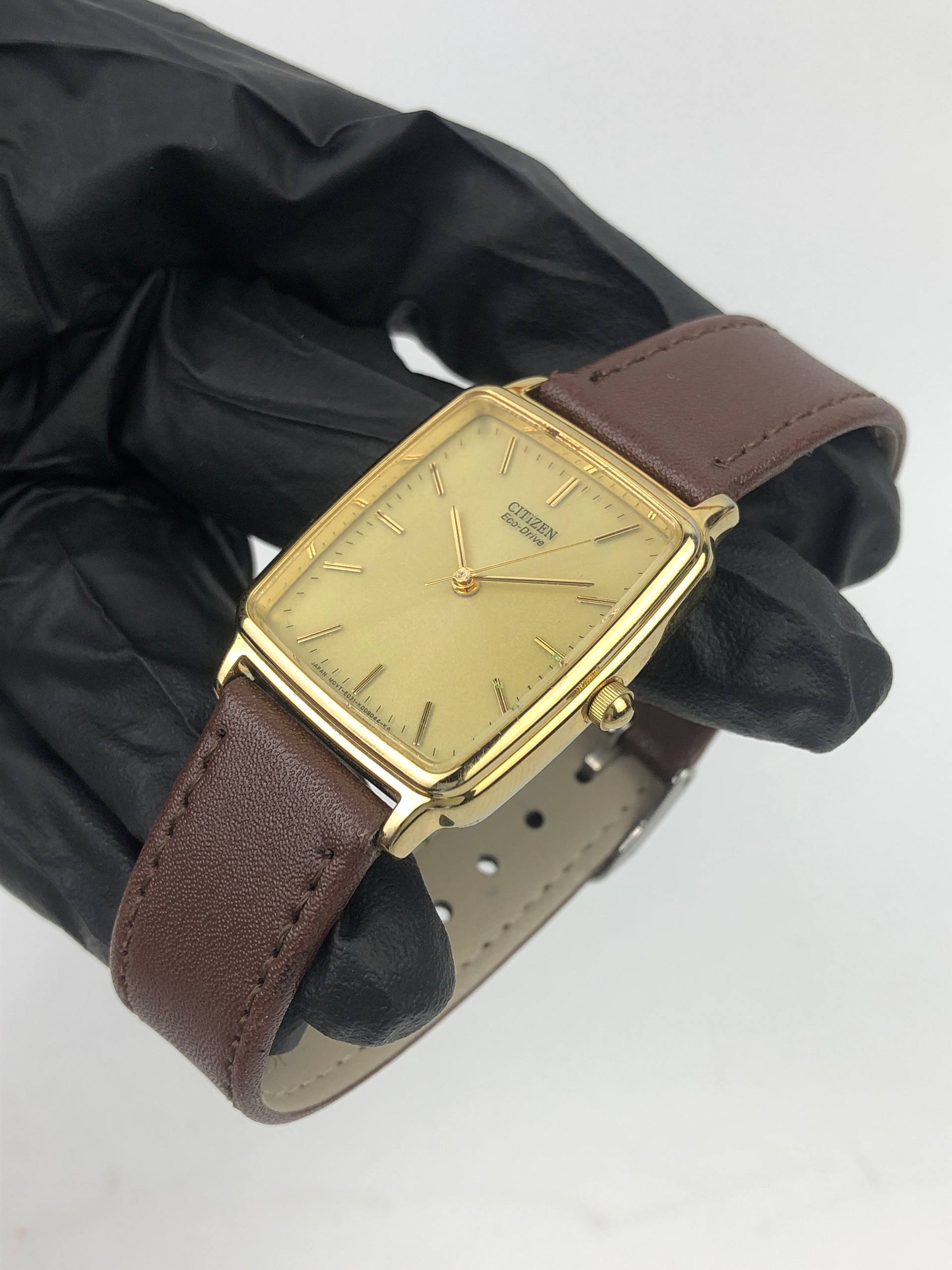 CITIZEN ECO-DRIVE E031 JAPAN QUARTZ GOLD RECTANGULAR DIAL LEATHER WATCH - Gambar 3