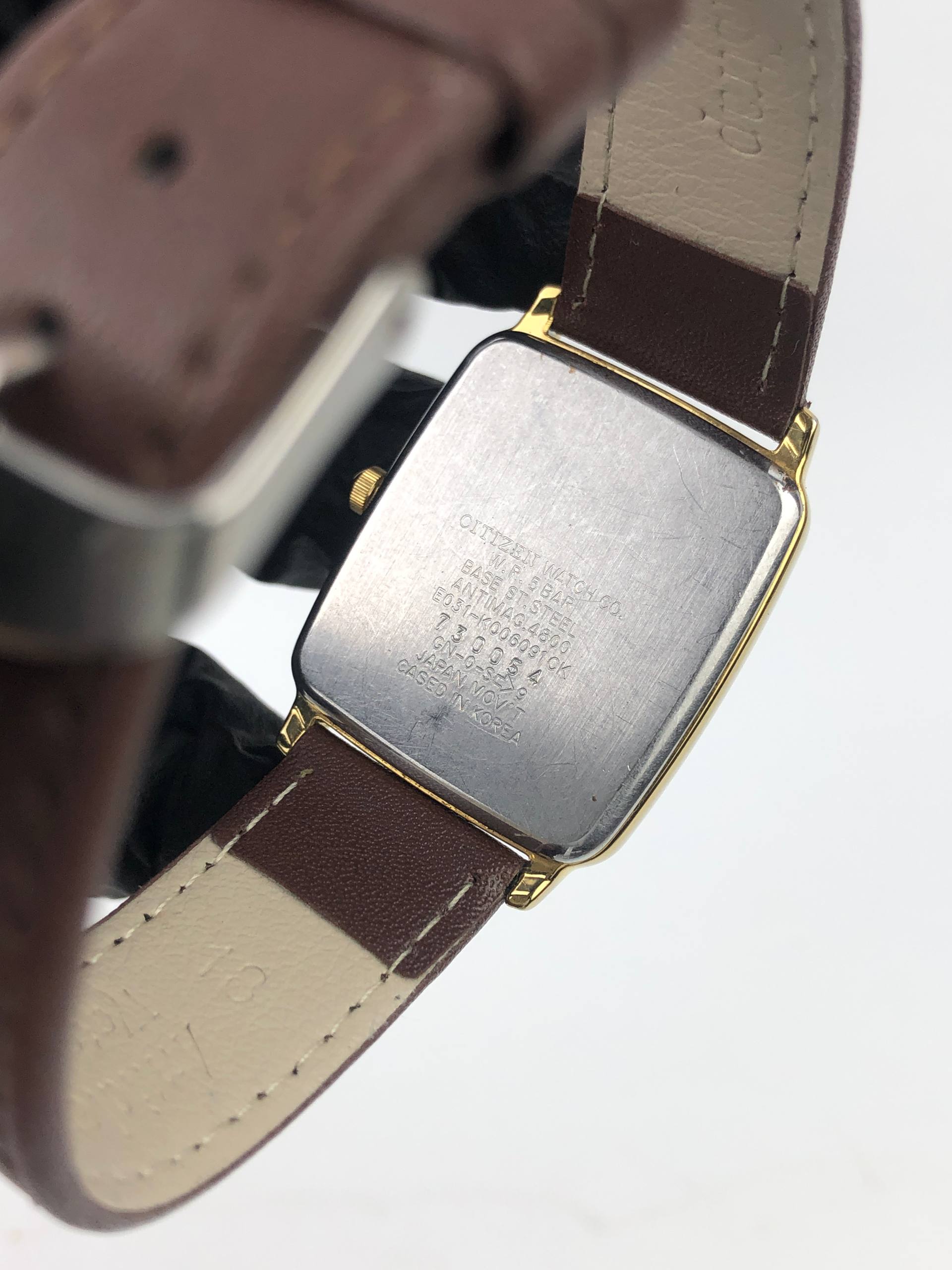 CITIZEN ECO-DRIVE E031 JAPAN QUARTZ GOLD RECTANGULAR DIAL LEATHER WATCH - Gambar 7