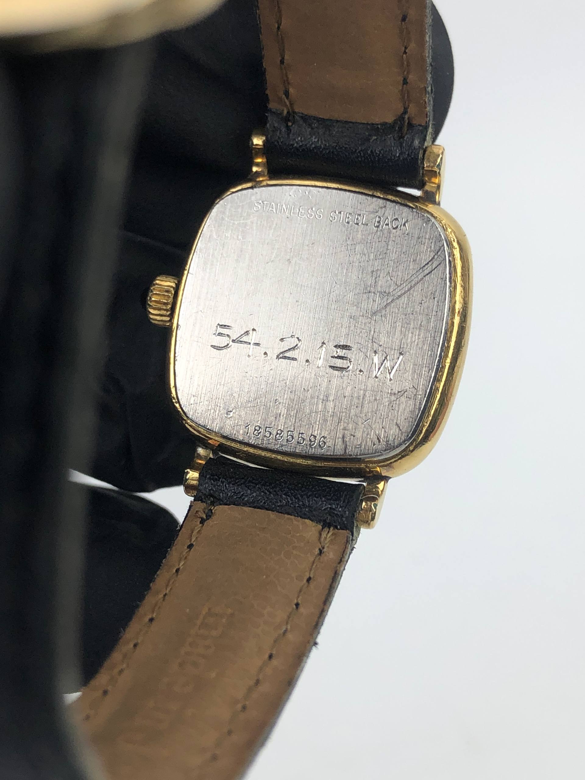 LONGINES L717.2 REF 4303 QUARTZ 7 JEWELS GOLD DIAL SWISS MADE 1980S - Gambar 7