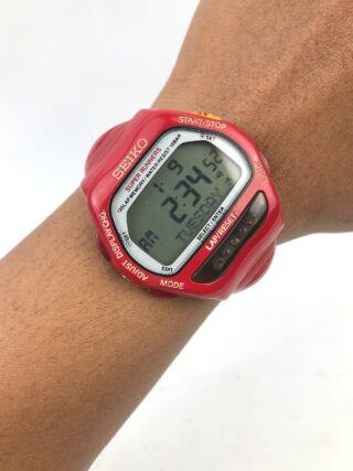 SEIKO SUPER RUNNERS S650-4000 DIGITAL 120 LAP MEMORY CHRONOGRAPH ALARM 10BAR