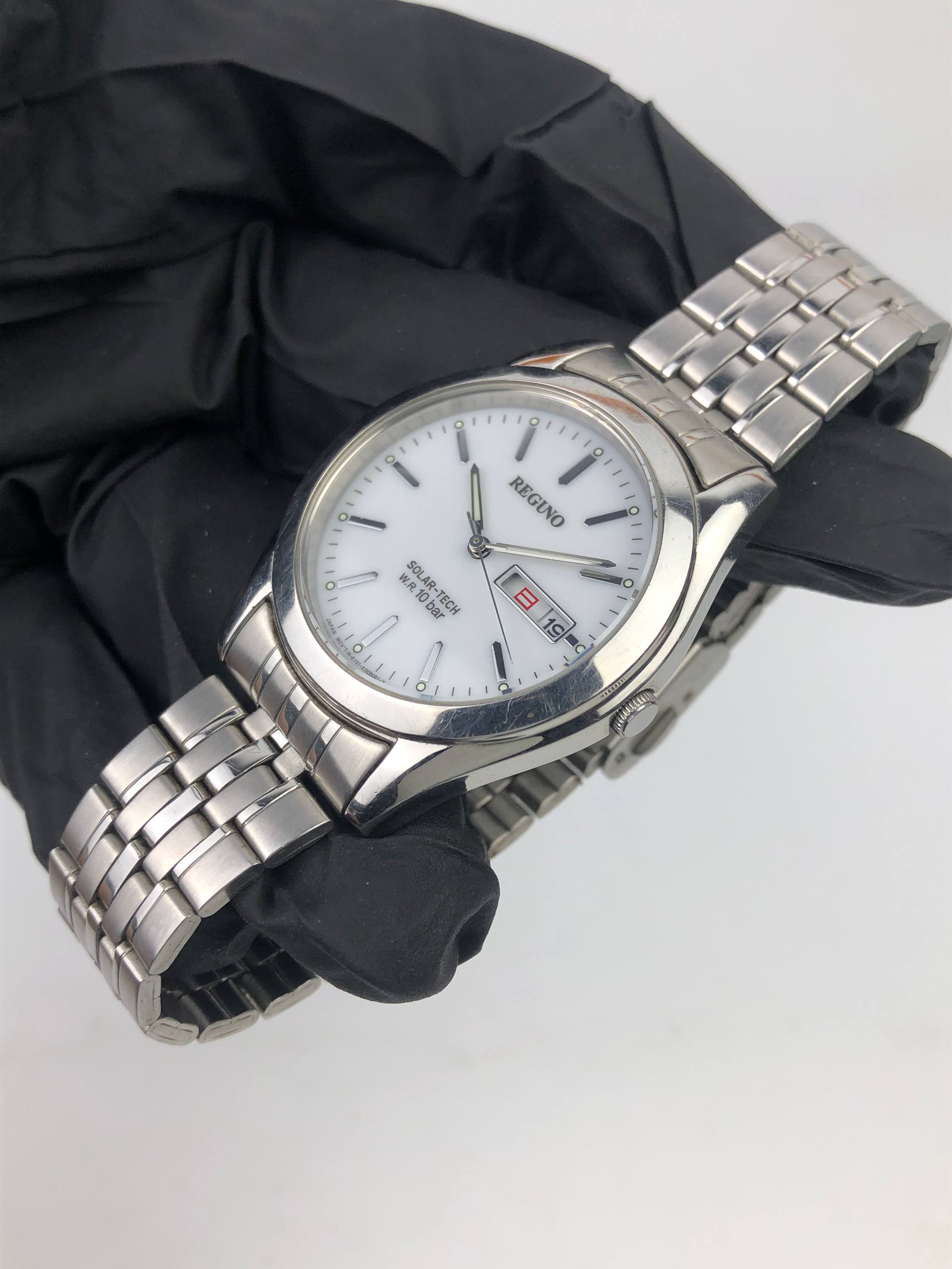 CITIZEN REGUONO E101 SOLAR-TECH QUARTZ JAPAN 10 BAR DATE STAINLESS - Gambar 3