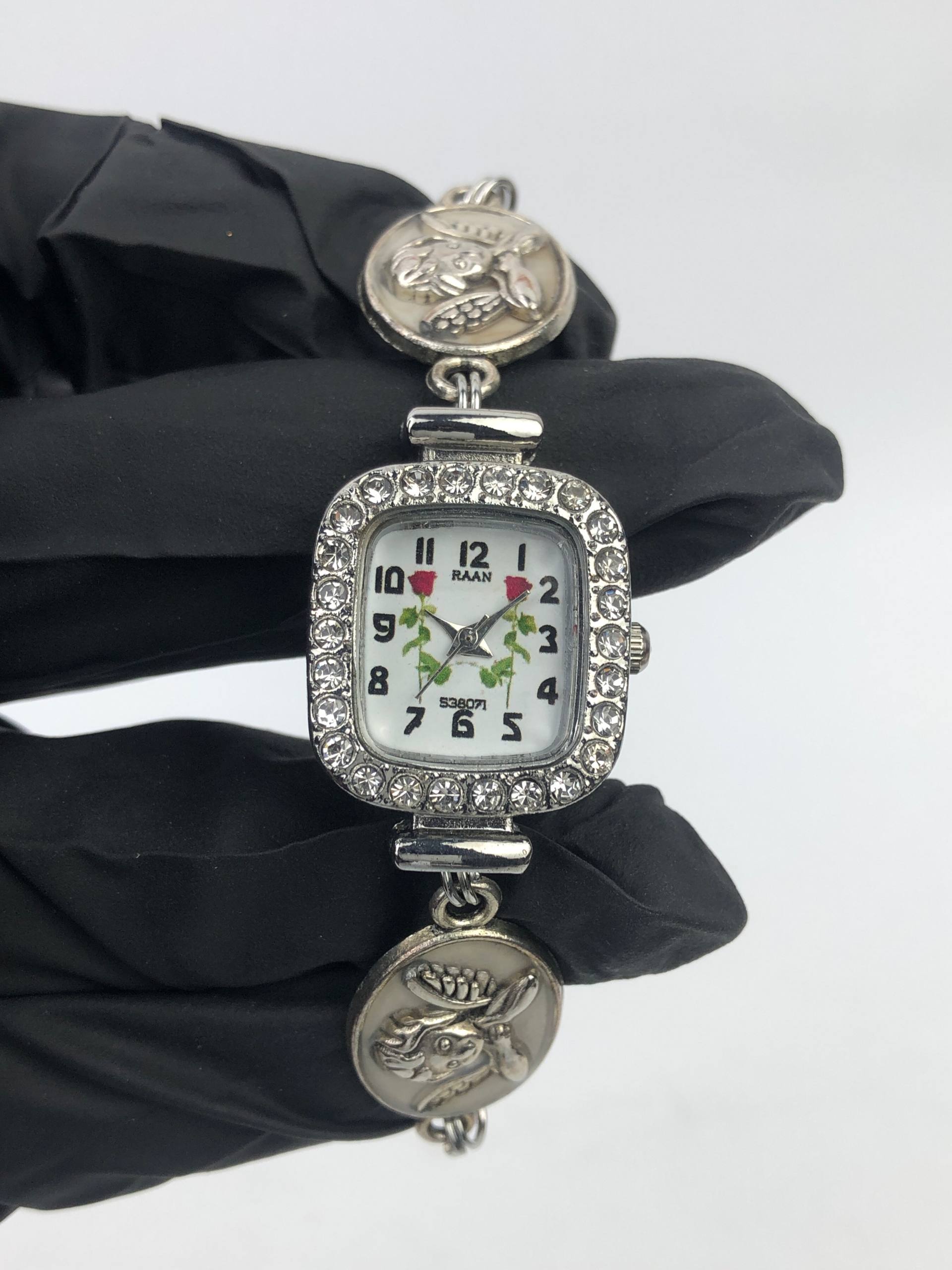 RAM QUARTZ LADIES FLORAL FULL CRYSTAL ORNAMENTAL BRACELET - Gambar 2