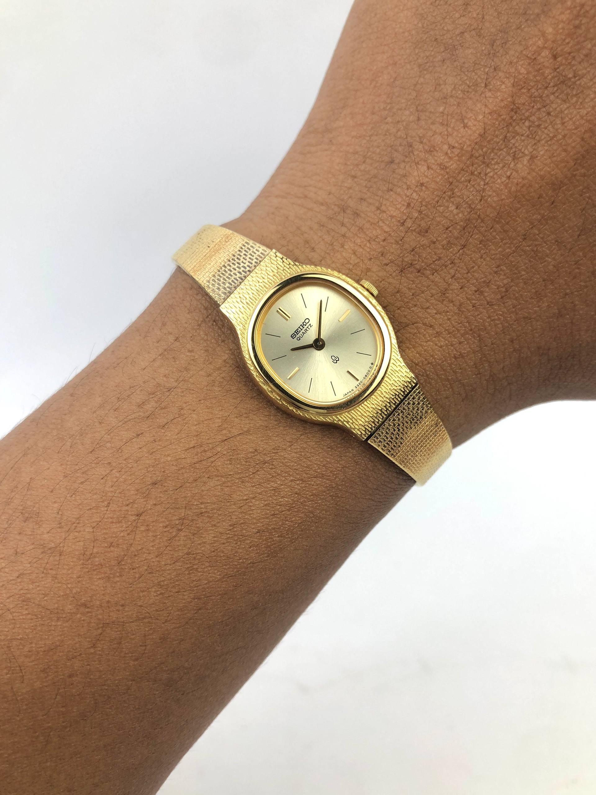 SEIKO GOLDEN PETITE QUARTZ LADIES ALL ORIGINAL