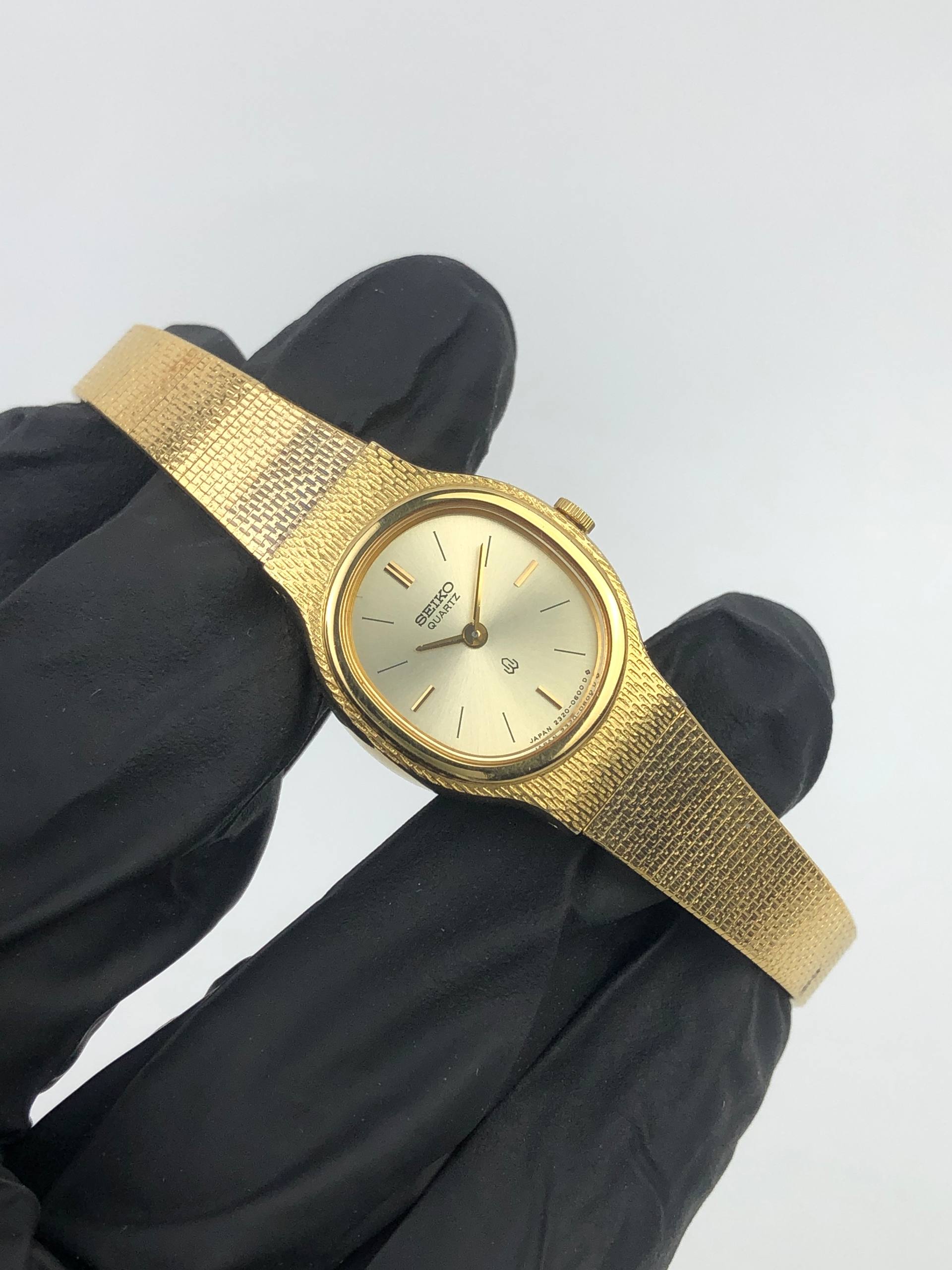 SEIKO GOLDEN PETITE QUARTZ LADIES ALL ORIGINAL - Gambar 4