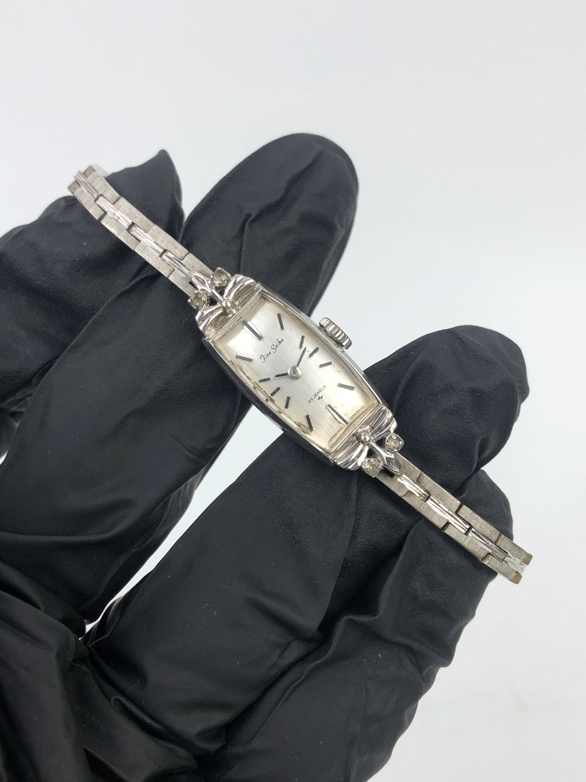 VINTAGE FINE SEIKO BANGLE MANUAL WINDING - Gambar 4
