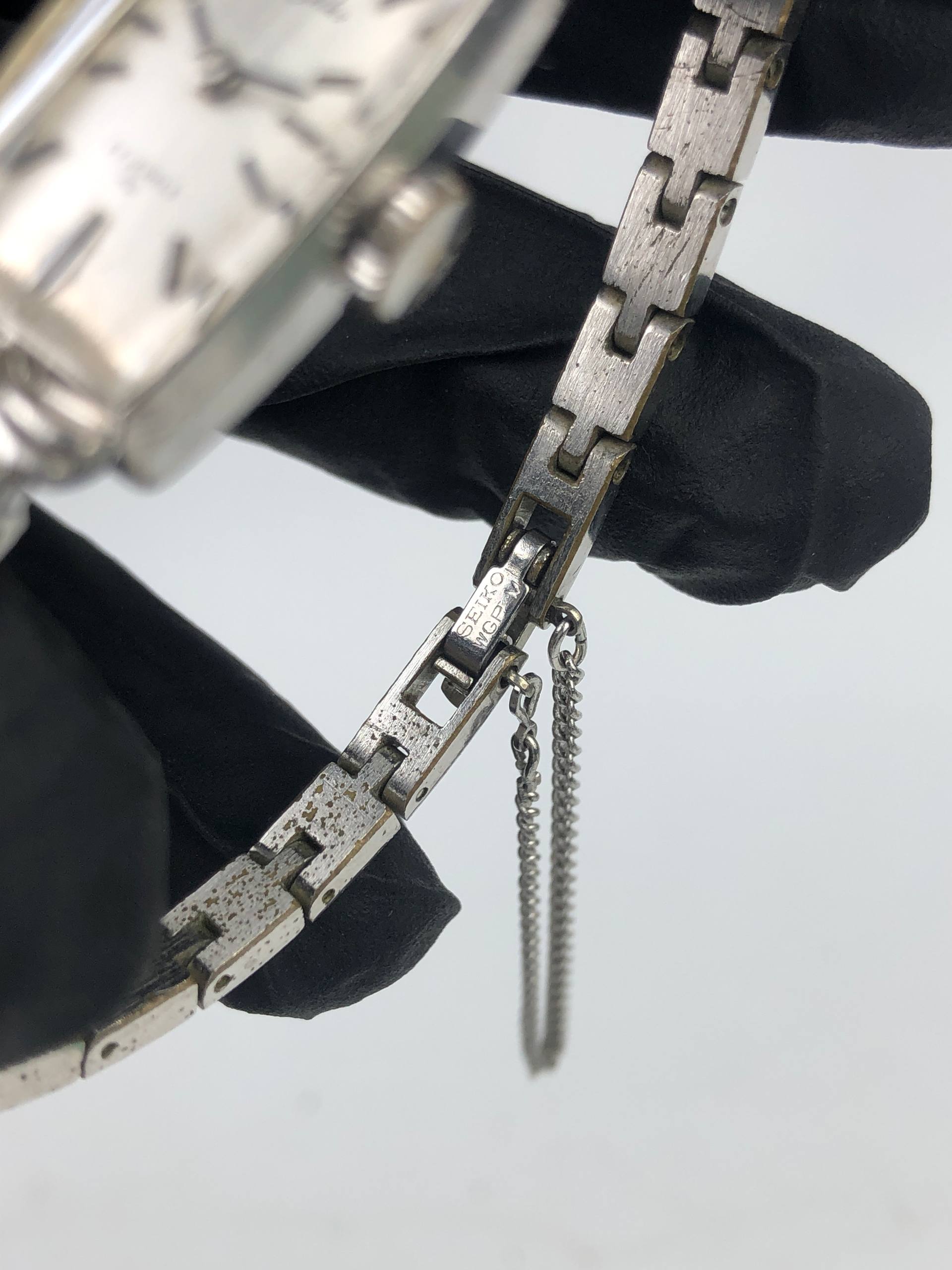 VINTAGE FINE SEIKO BANGLE MANUAL WINDING - Gambar 7