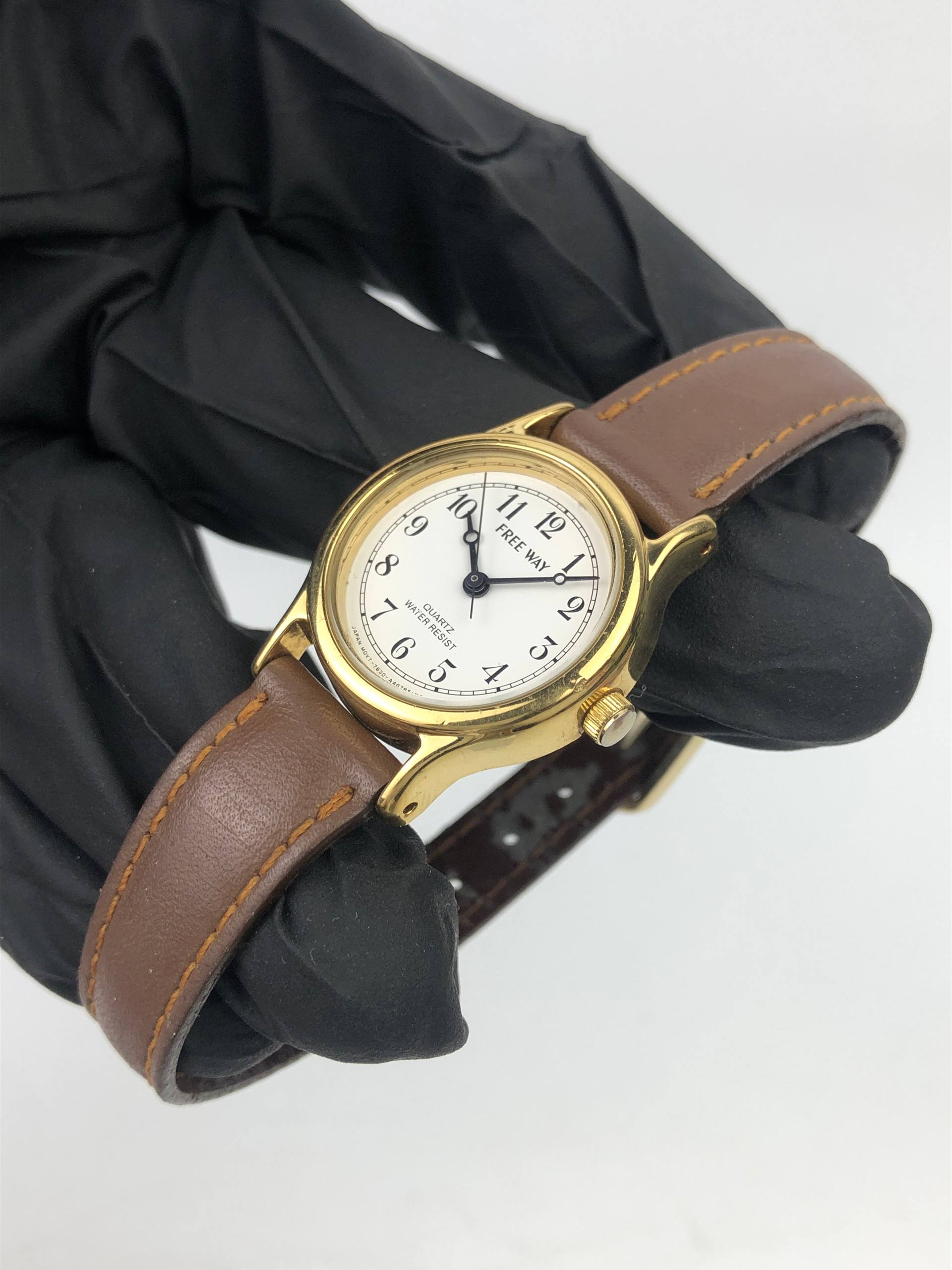 CITIZEN FREEWAY ANALOG KLASIK NUMERAL - Gambar 3