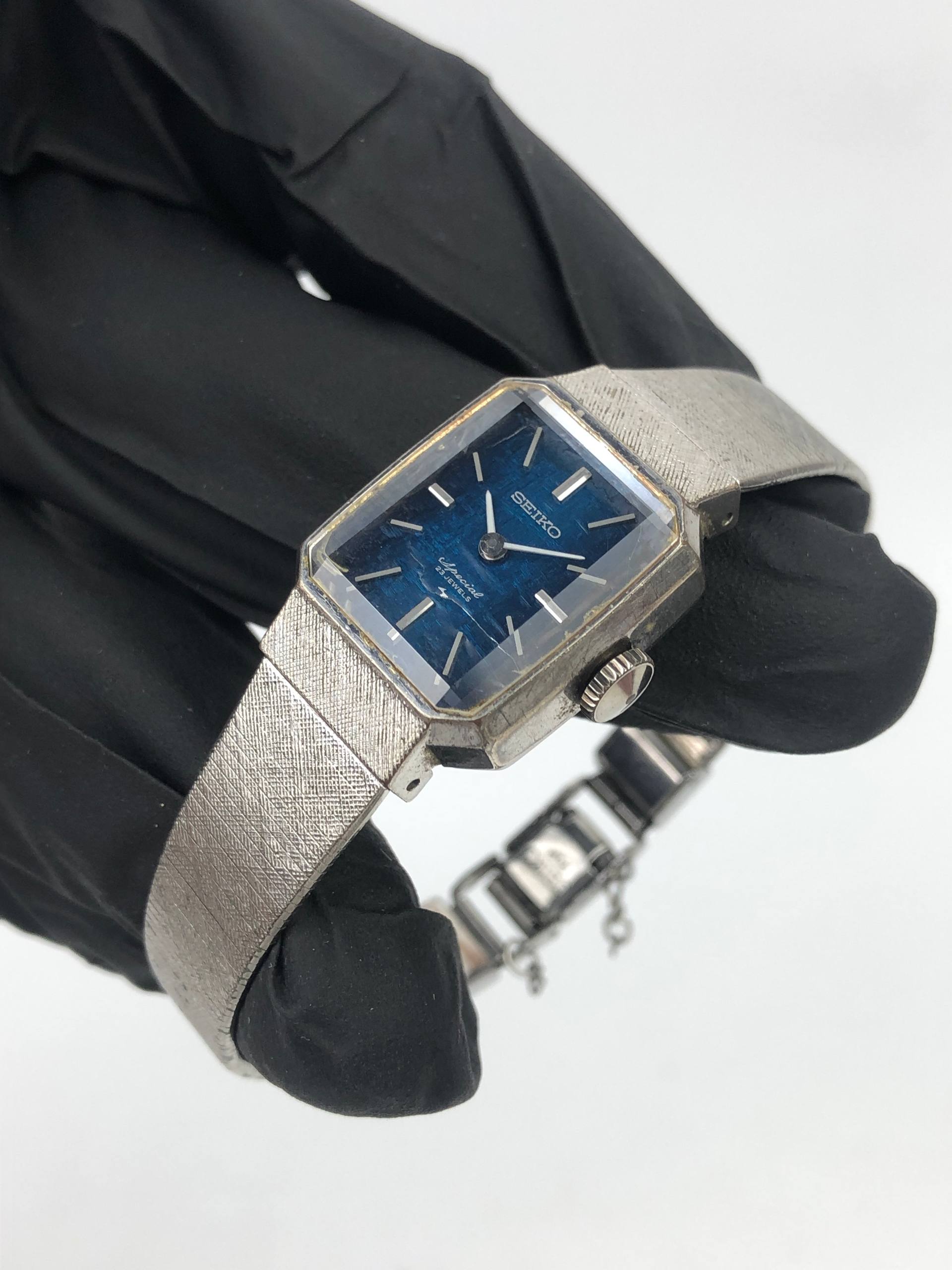 SEIKO SPECIAL VINTAGE SQUARE BLUE DIAL - Gambar 2