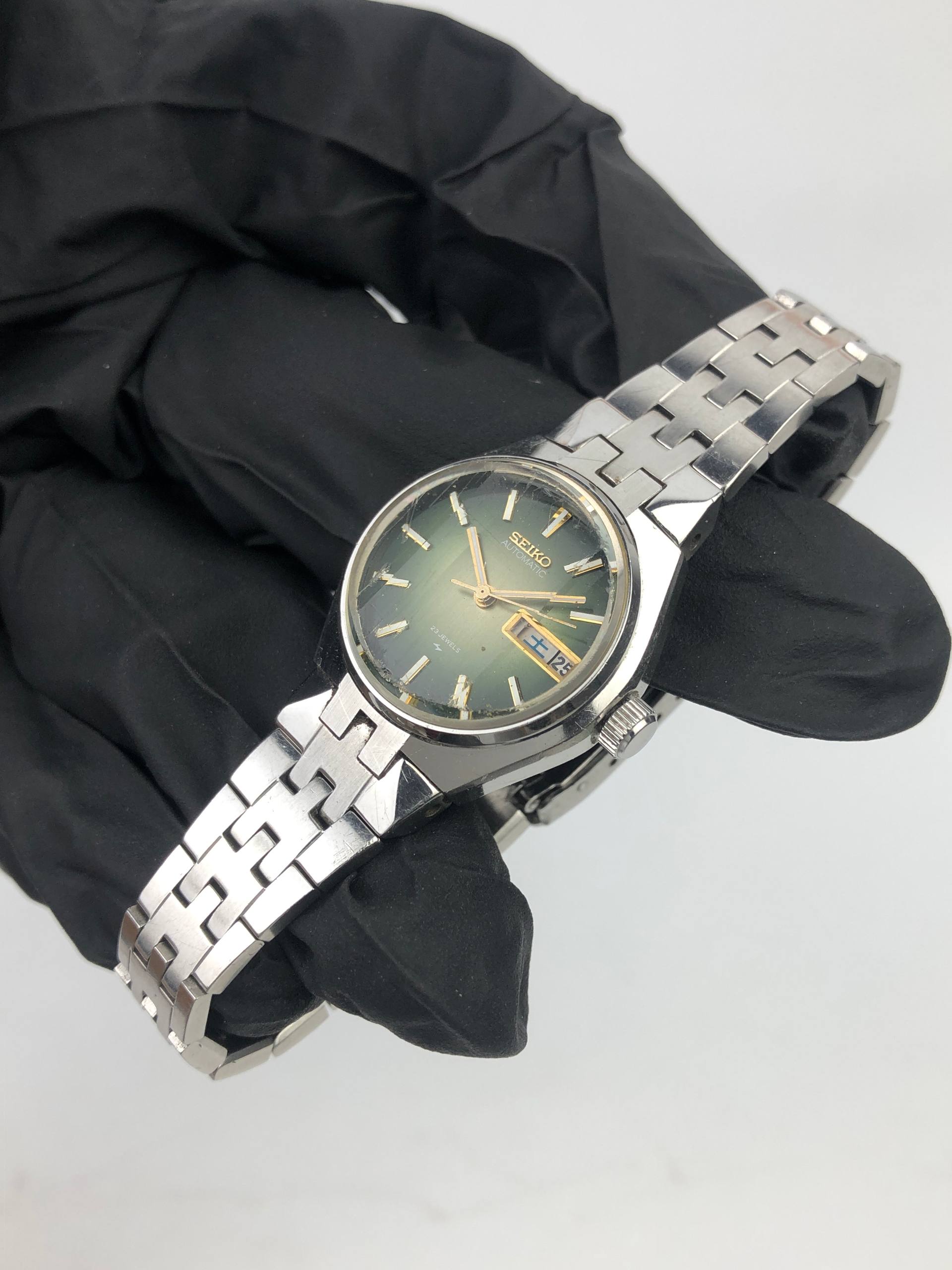 SEIKO AUTOMATIC LADIES CAL 2406 GREEN DIAL - Gambar 3