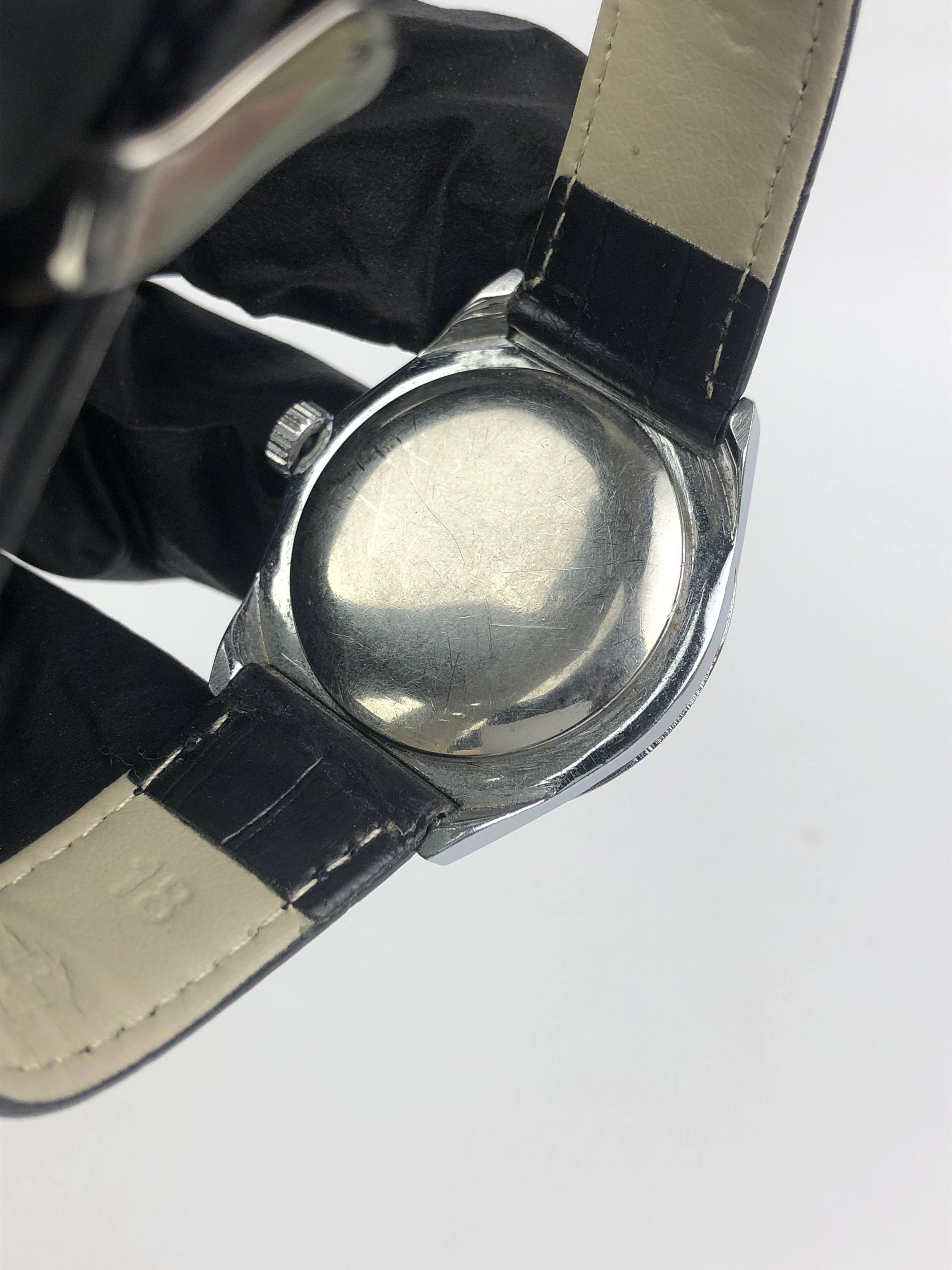 VINTAGE WATCH PRIM AGING DIAL MANUAL WINDING - Gambar 7