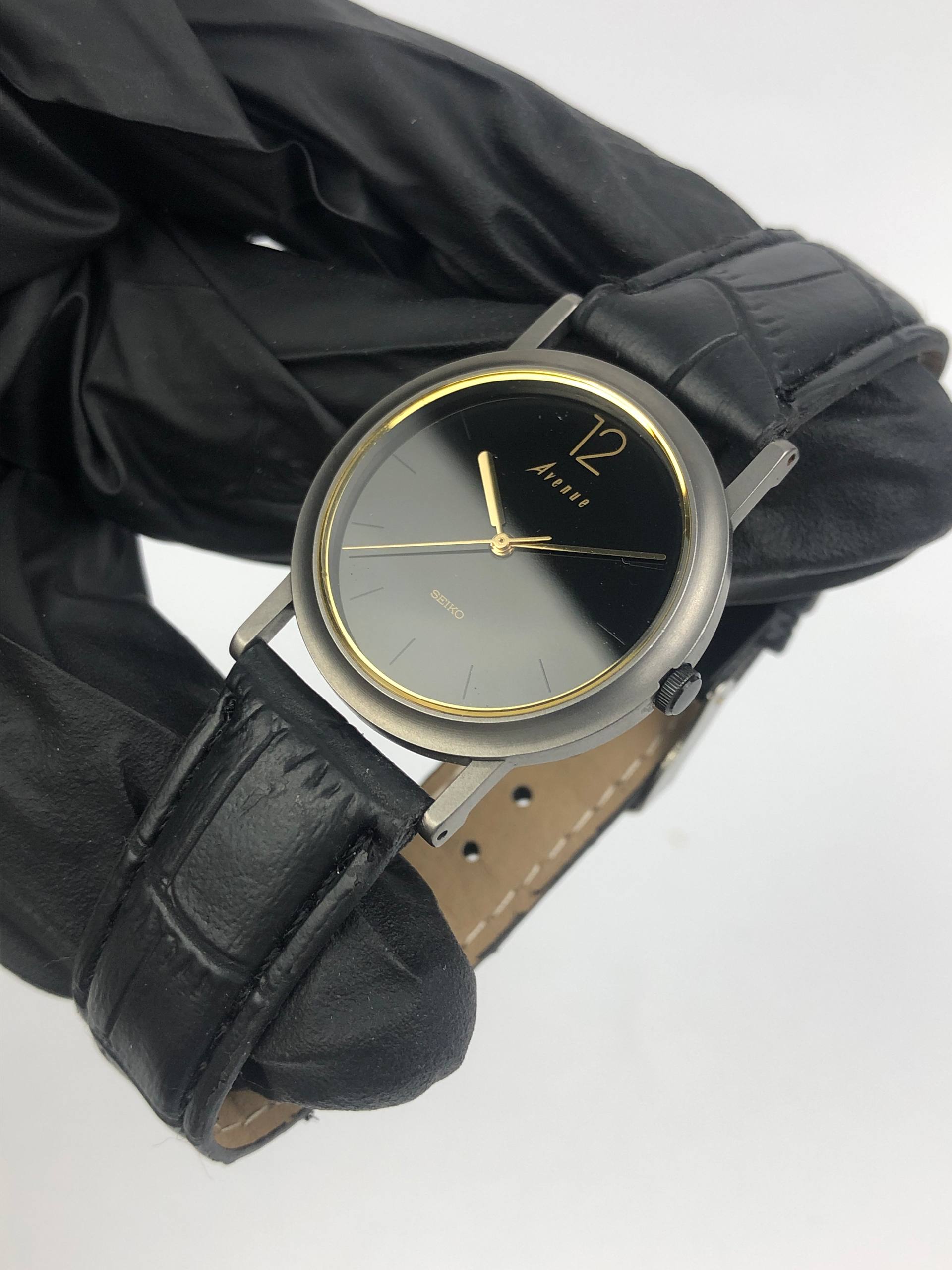 SEIKO 7431-6110 QUARTZ ROUND CASE BLACK DIAL - Gambar 3