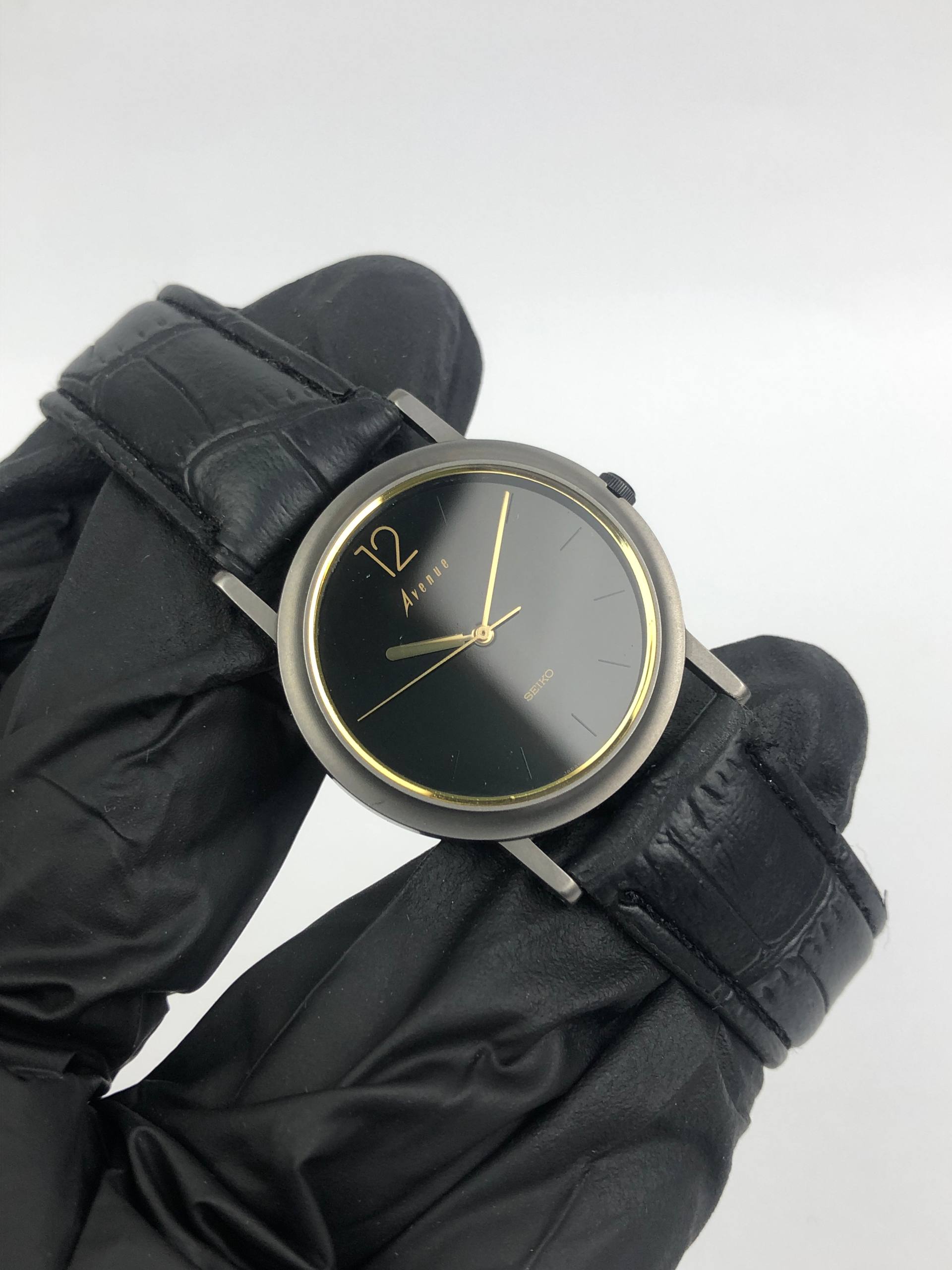 SEIKO 7431-6110 QUARTZ ROUND CASE BLACK DIAL - Gambar 4