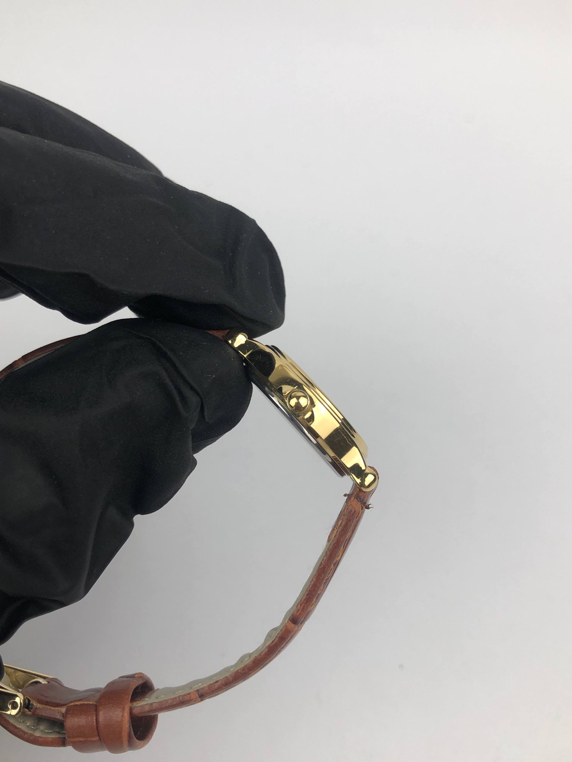 SEIKO 2P21-0200 ROUND ROMAN DIAL GOLD CASE - Gambar 5