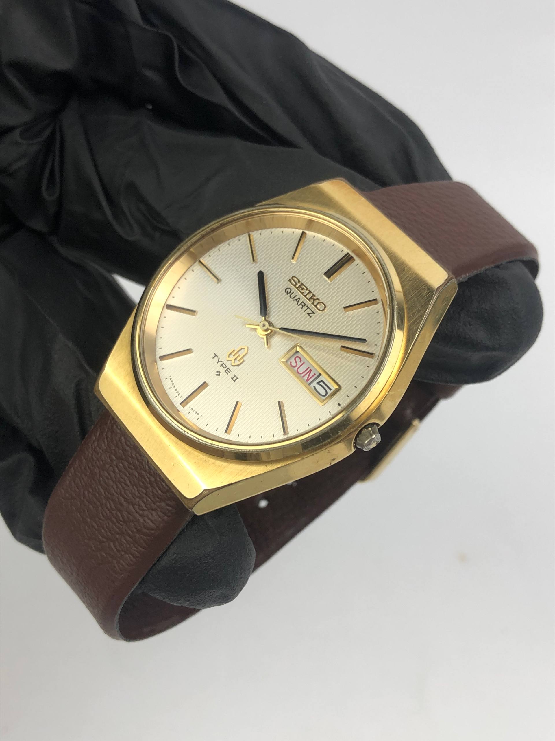 SEIKO TYPE II 8223-8090 TEXTURE DIAL BAR INDEX GOLD CASE - Gambar 3